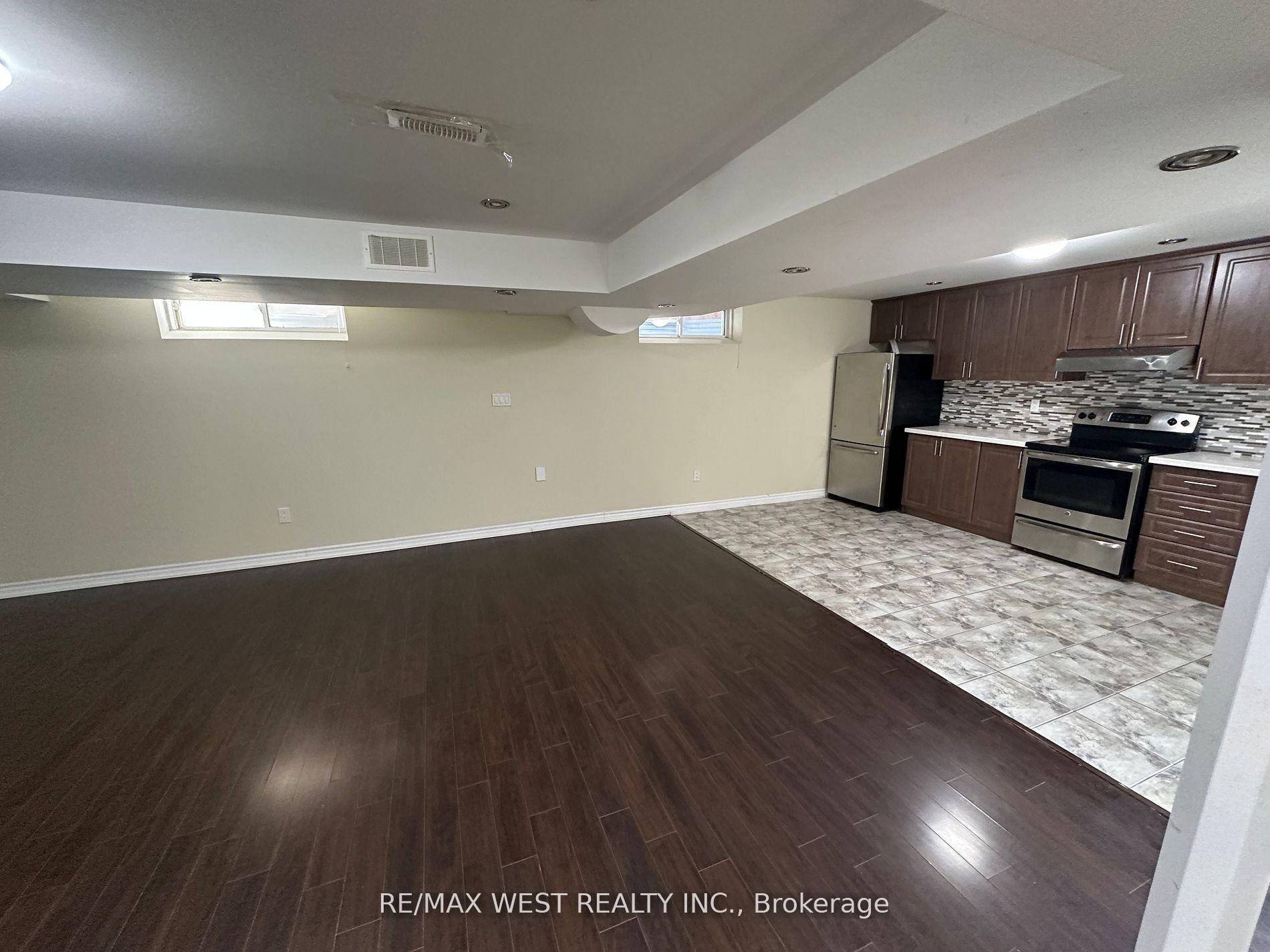 Photo 2 of Unit bsmt, 71 Mcechearn Crescent, Caledon, Rural Caledon — HOMEH