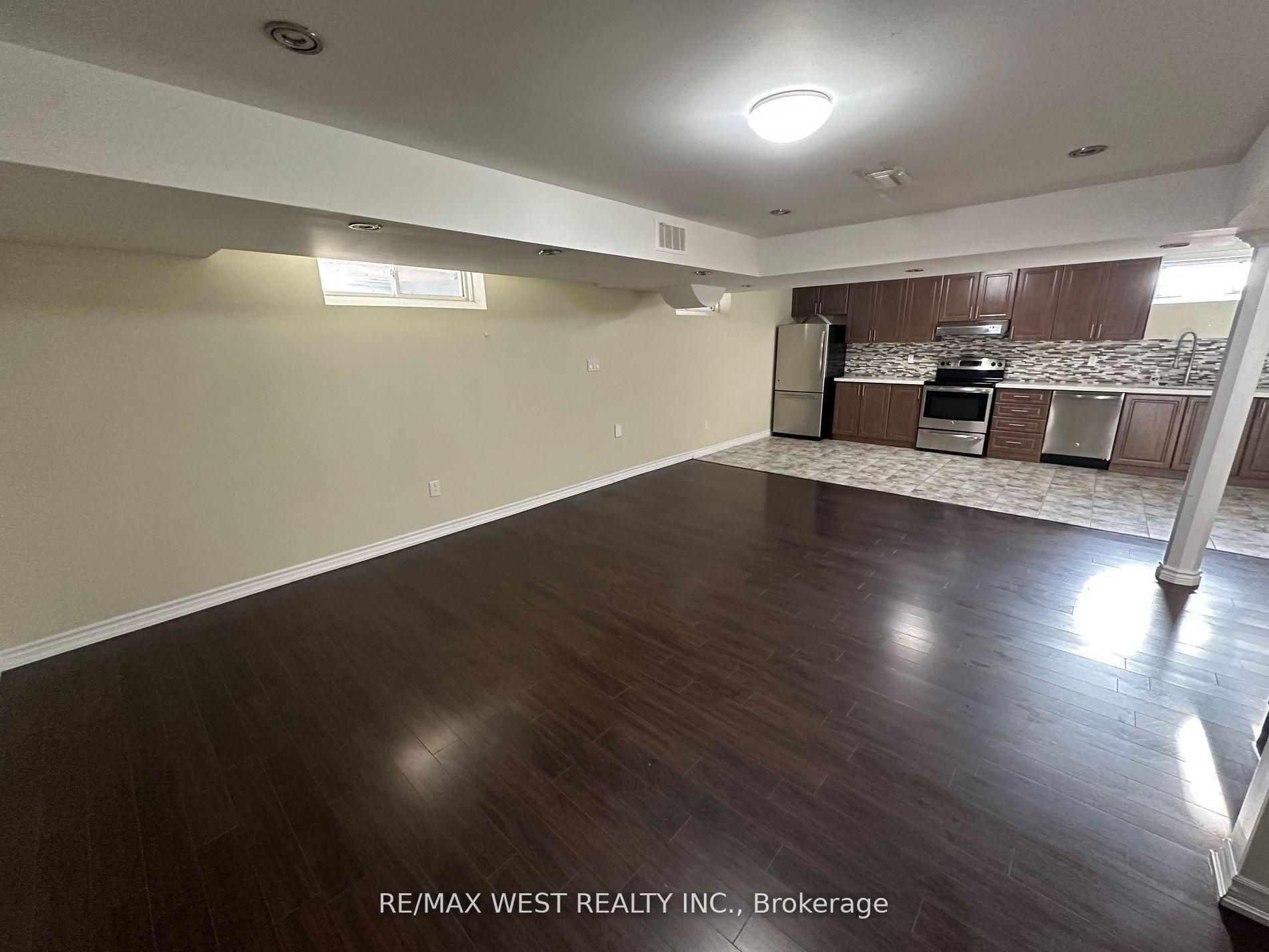 Photo 7 of Unit bsmt, 71 Mcechearn Crescent, Caledon, Rural Caledon — HOMEH