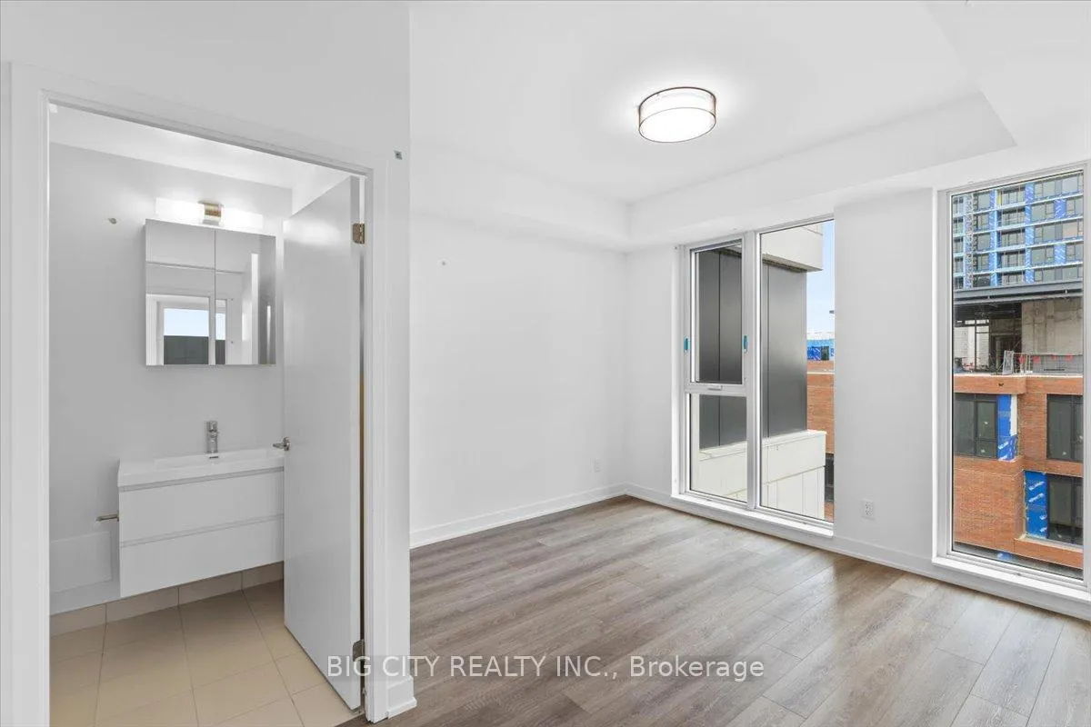 Photo 9 of Unit 1111, 8119 Birchmount Road, Markham, Unionville — HOMEH