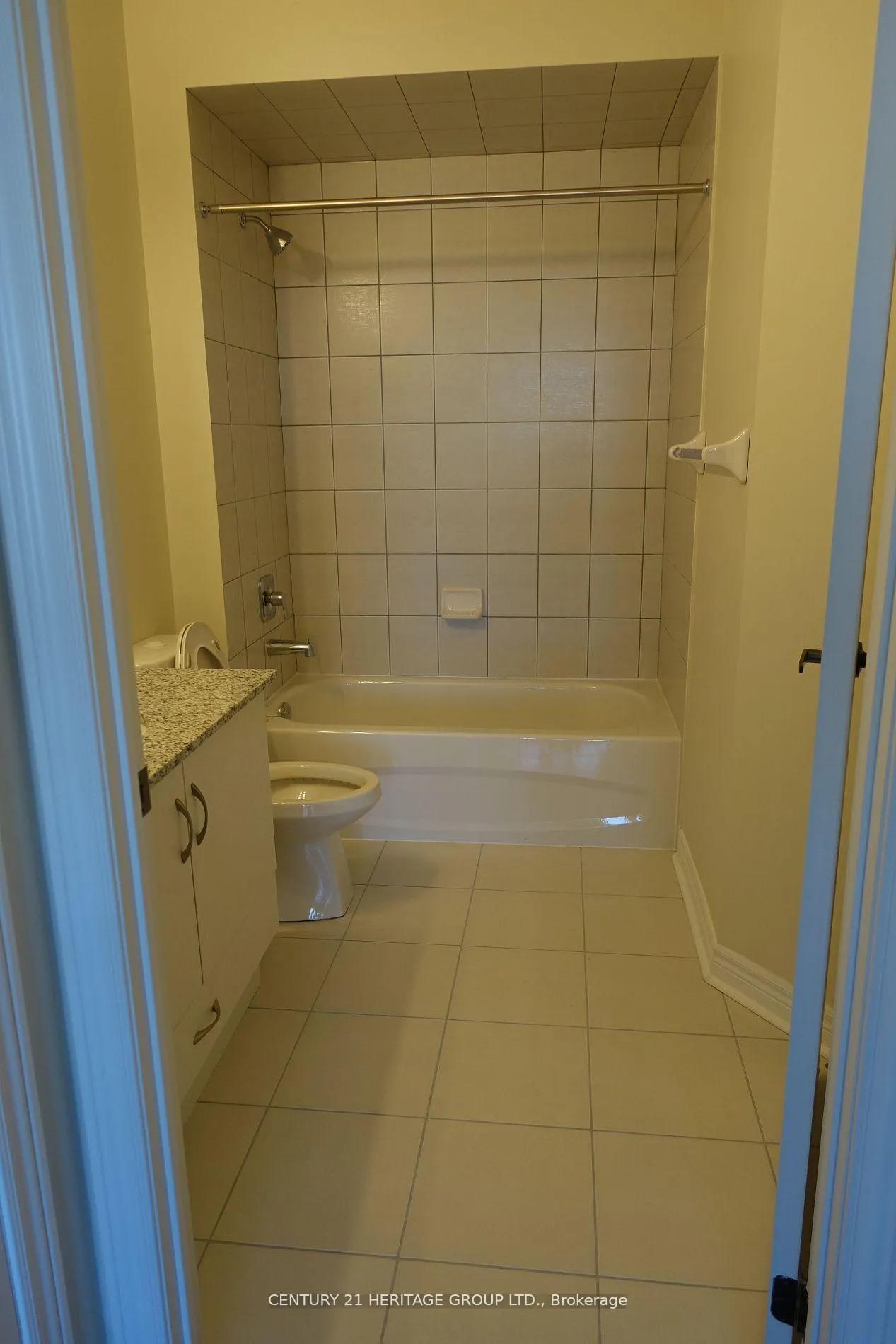 Photo 5 of Unit 825, 7325 Markham Road, Markham, Cedar Grove — HOMEH