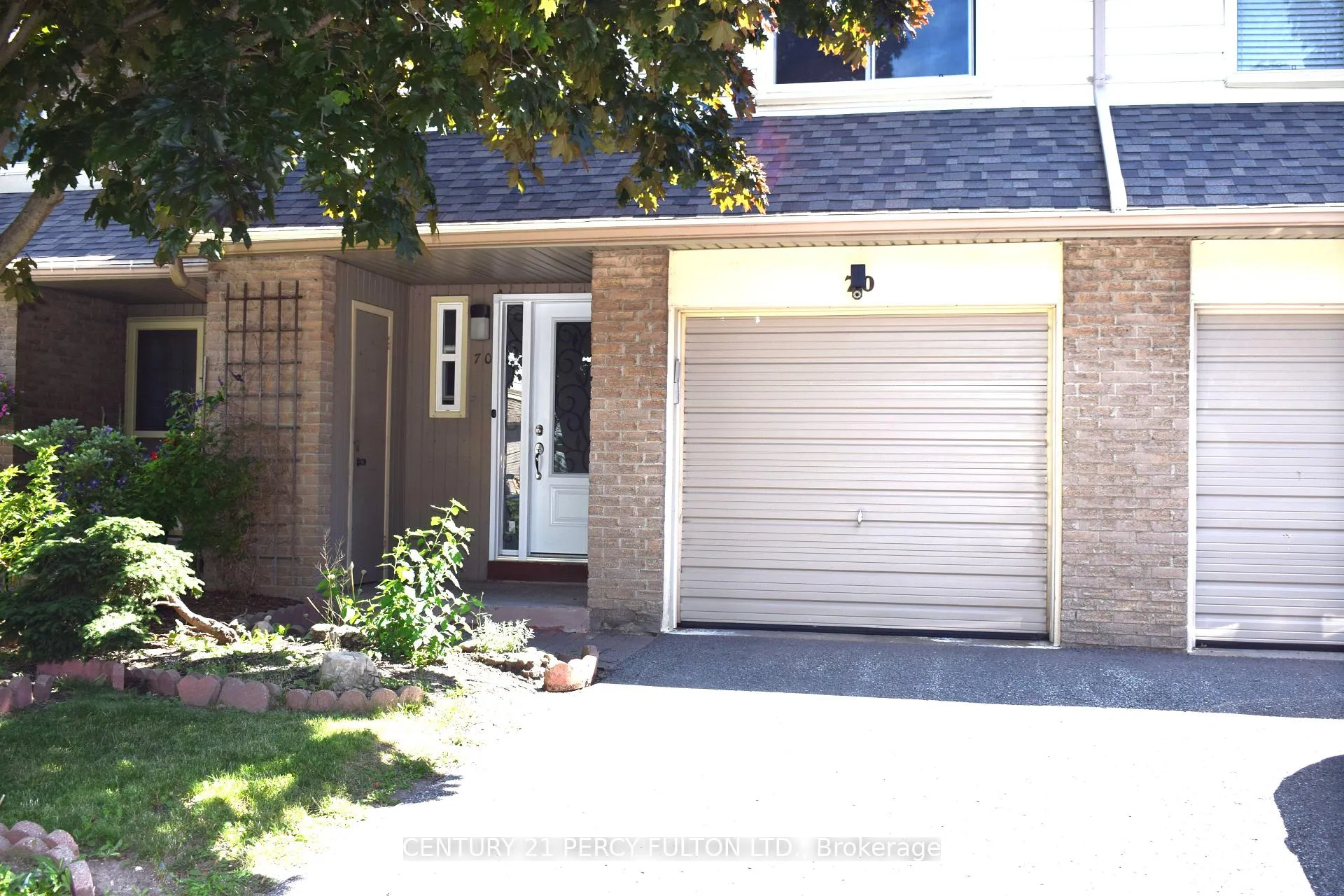 Photo 1 of Unit 33, 70 Knightsbridge Way, Markham, Markham Village — HOMEH