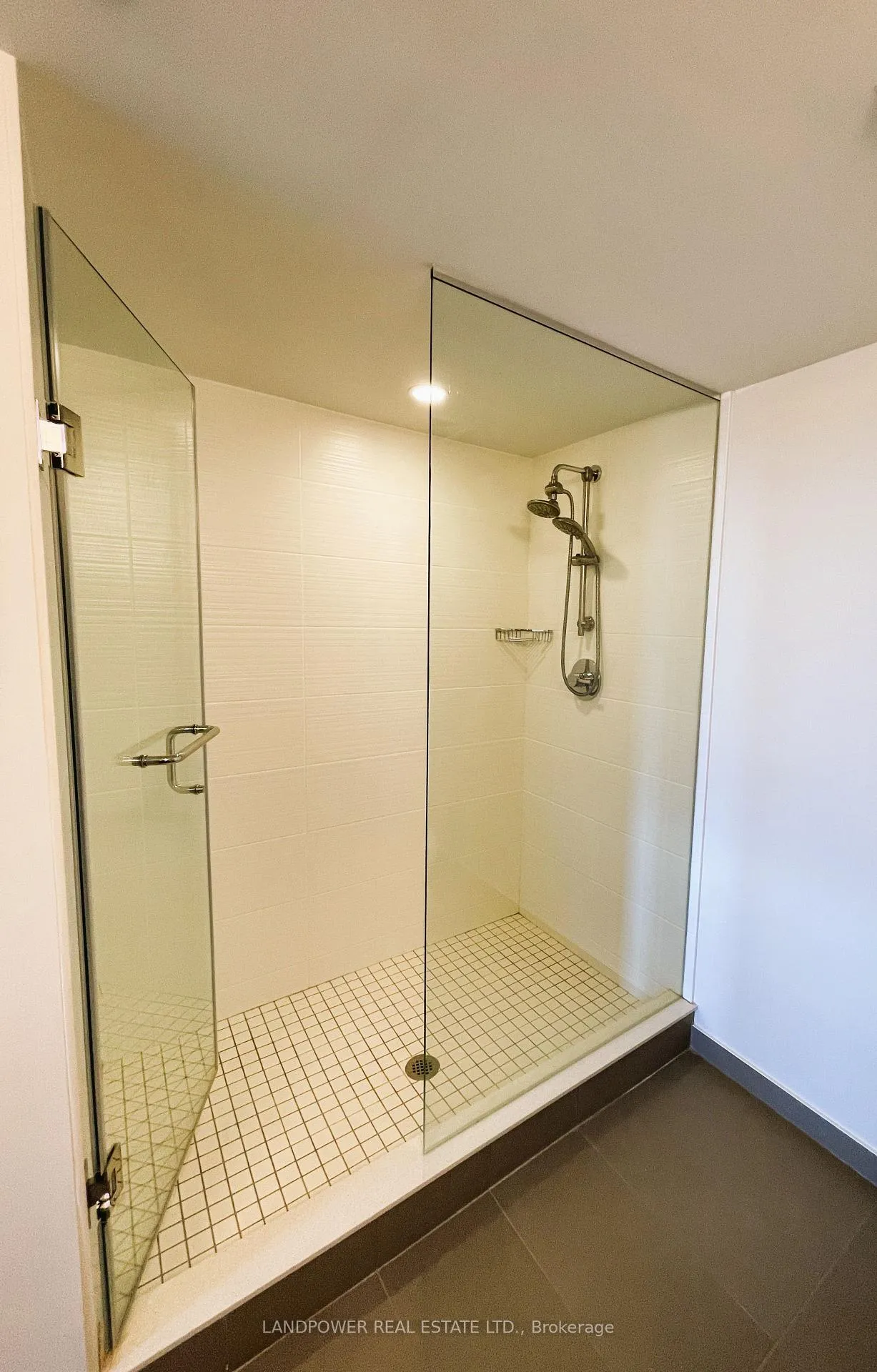 Photo 11 of Unit 1909, 8200 Birchmount Road, Markham, Unionville — HOMEH