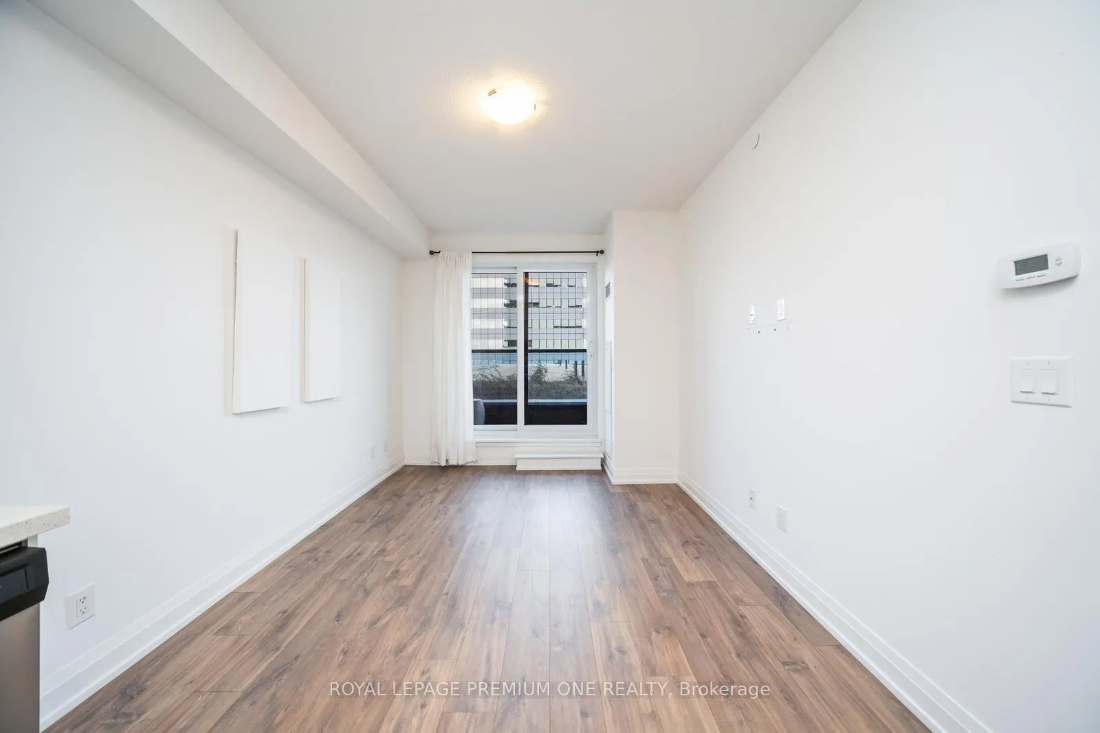 Photo 15 of Unit 804, 3600 Highway 7, Vaughan, Vaughan Corporate Centre — HOMEH
