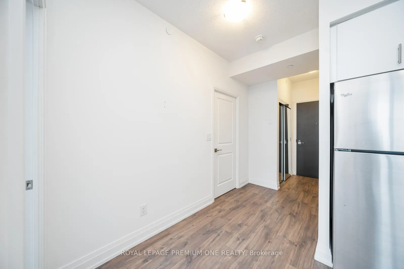 Photo 21 of Unit 804, 3600 Highway 7, Vaughan, Vaughan Corporate Centre — HOMEH