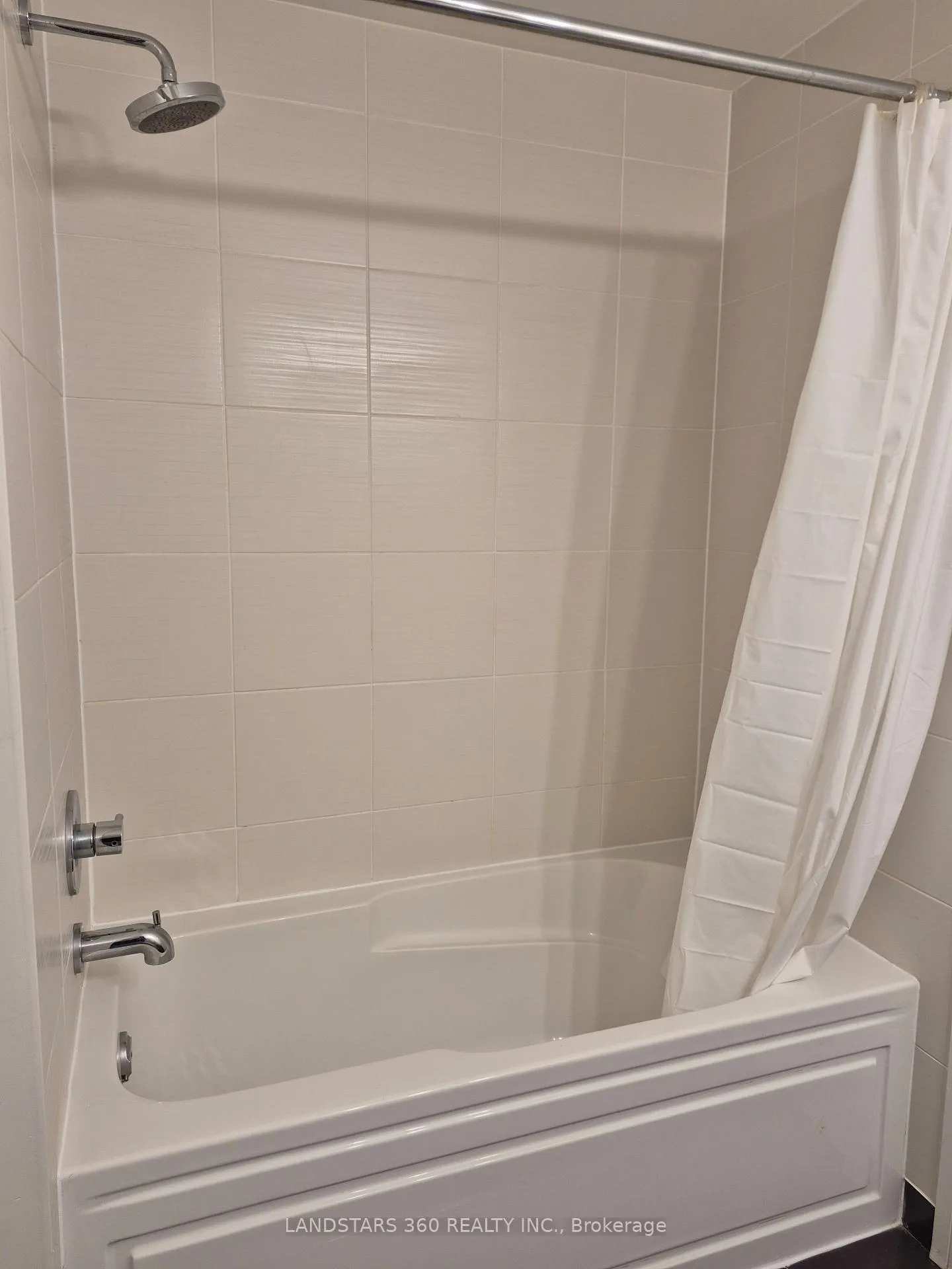 Photo 11 of Unit 613, 35 Brian Peck Crescent, Toronto, Thorncliffe Park — HOMEH