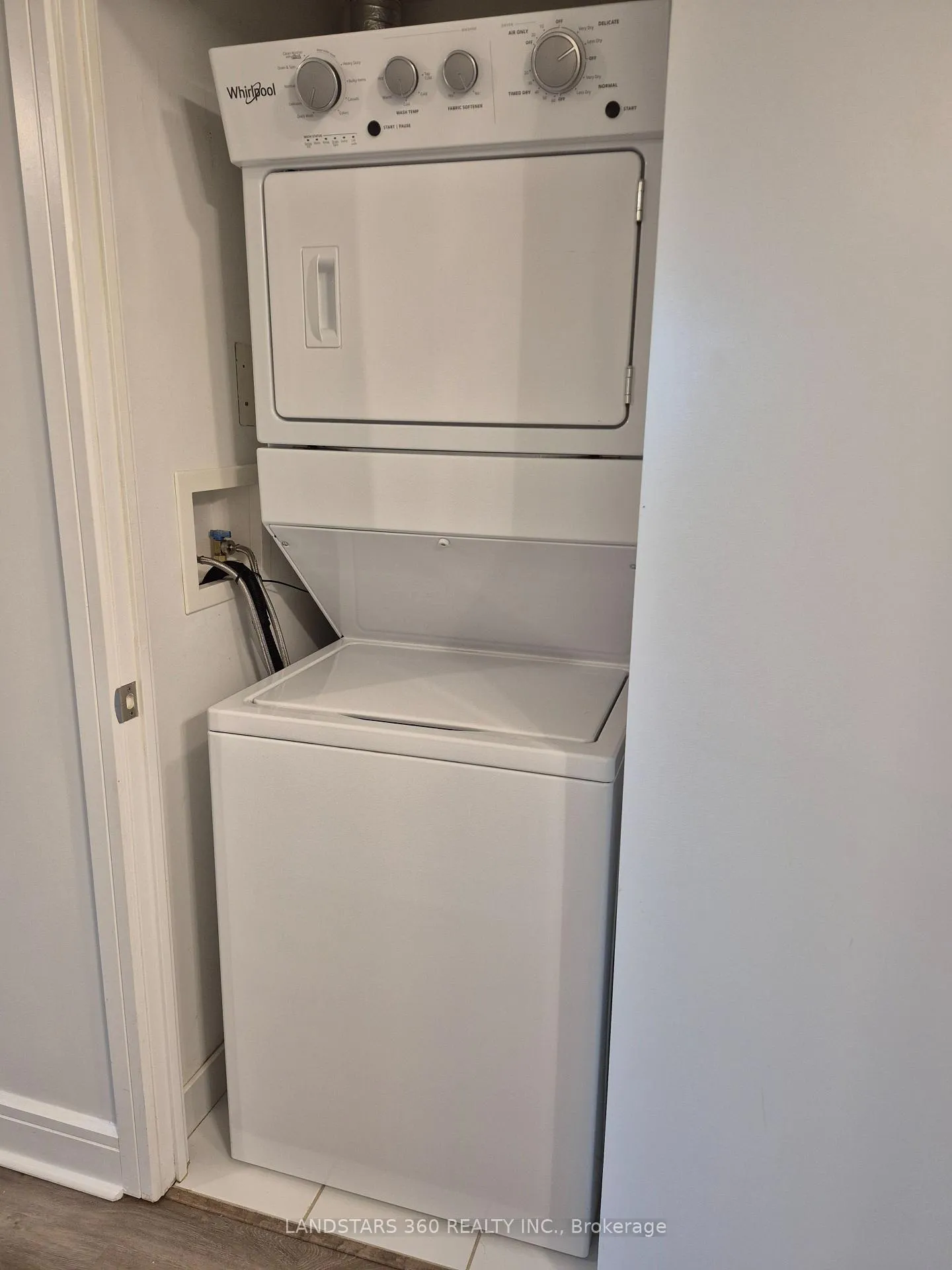 Photo 12 of Unit 613, 35 Brian Peck Crescent, Toronto, Thorncliffe Park — HOMEH