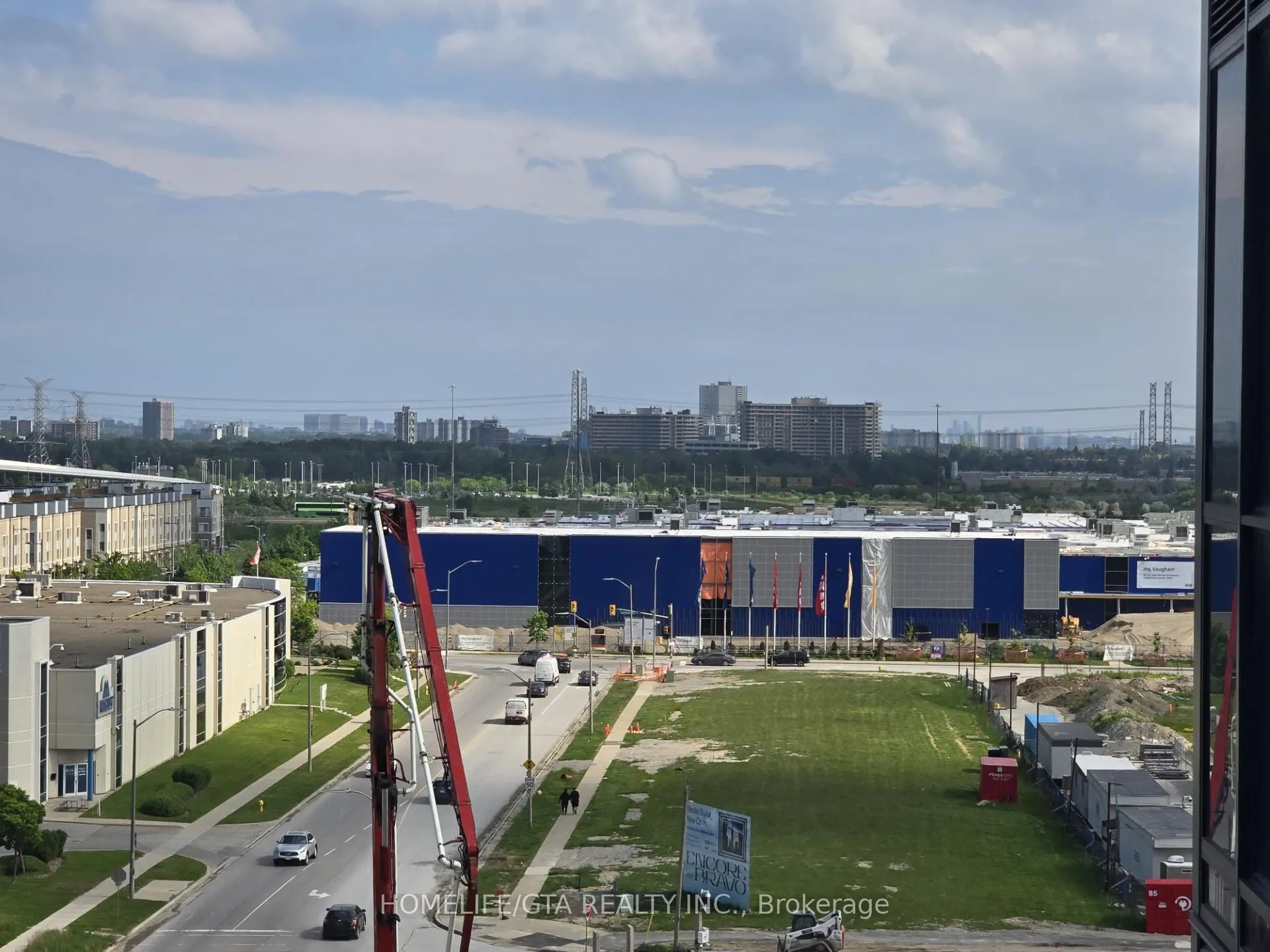 Photo 26 of Unit 909, 28 Interchange Way, Vaughan, Vaughan Corporate Centre — HOMEH