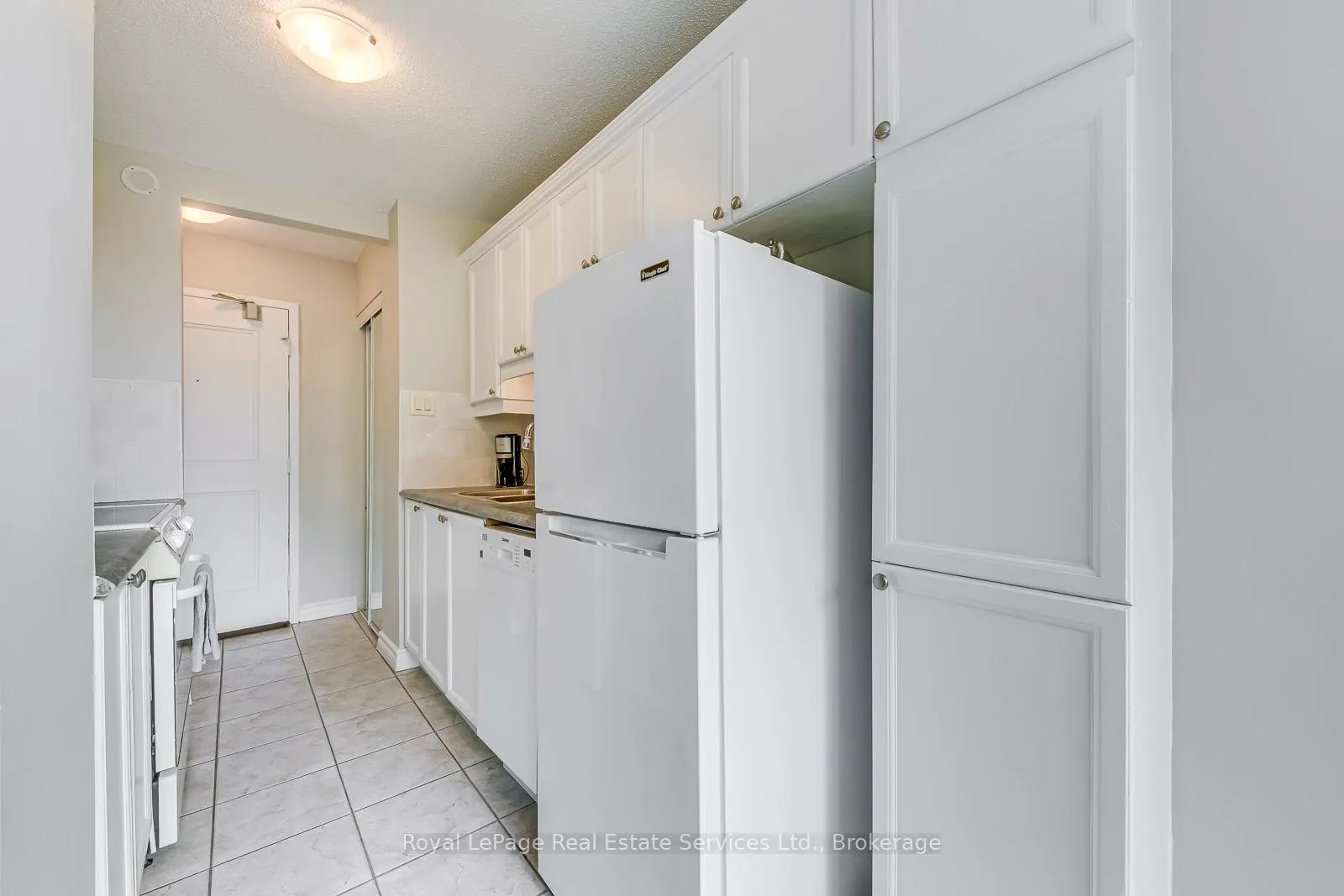 Photo 7 of Unit 204, 1950 Main Street W, Hamilton, Ainslie Wood — HOMEH