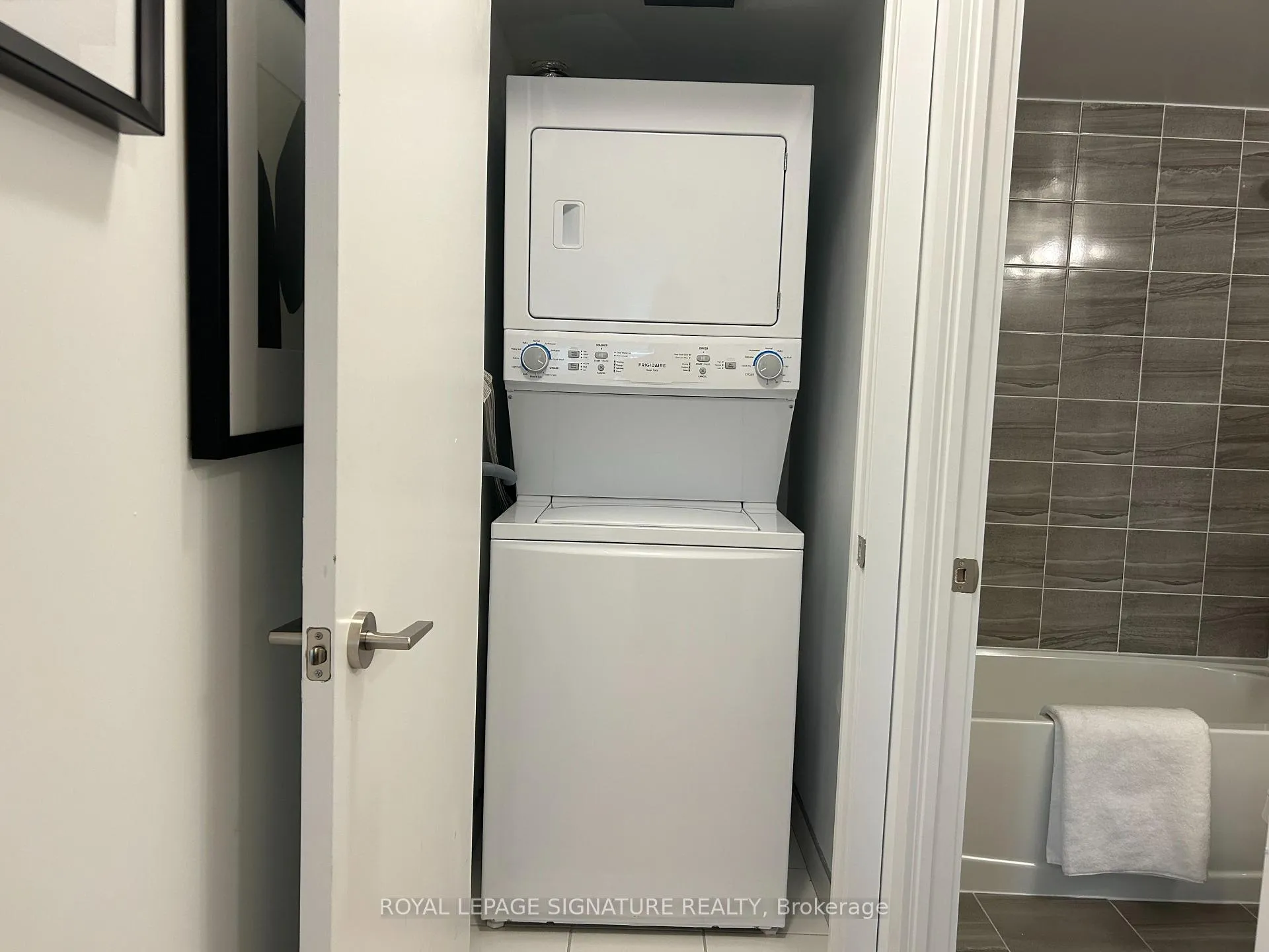 Photo 21 of Unit 1006, 1455 Celebration Drive, Pickering, Bay Ridges — HOMEH