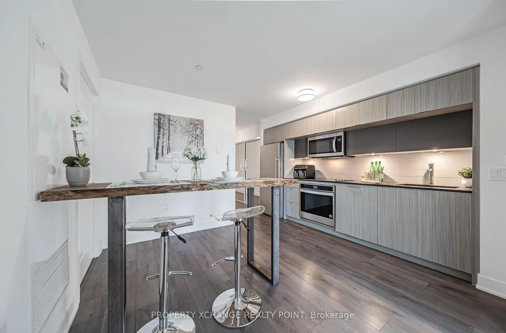 Photo 11 of Unit 518, 585 Bloor Street, Toronto, North St. James Town — HOMEH