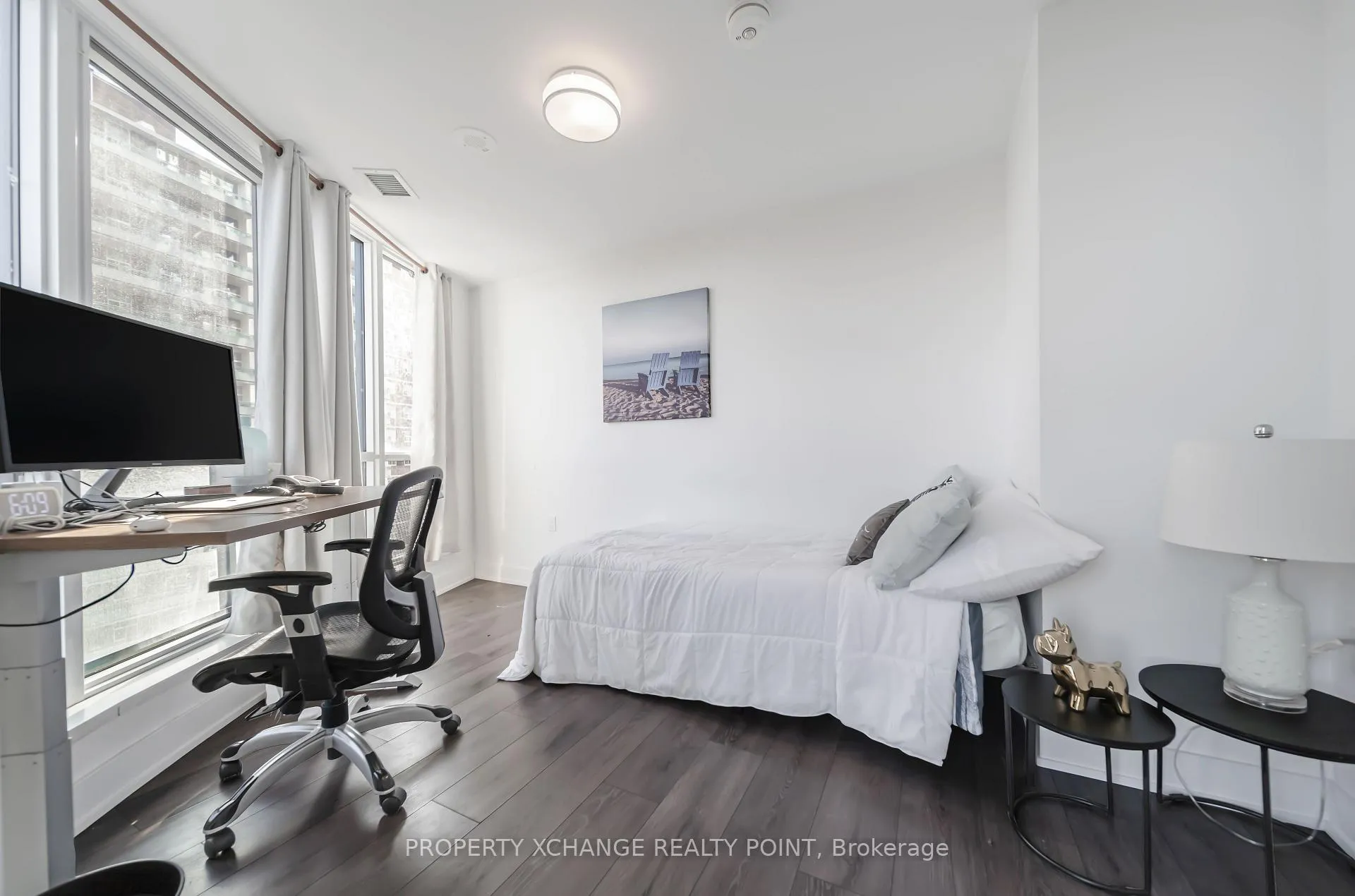 Photo 17 of Unit 518, 585 Bloor Street, Toronto, North St. James Town — HOMEH