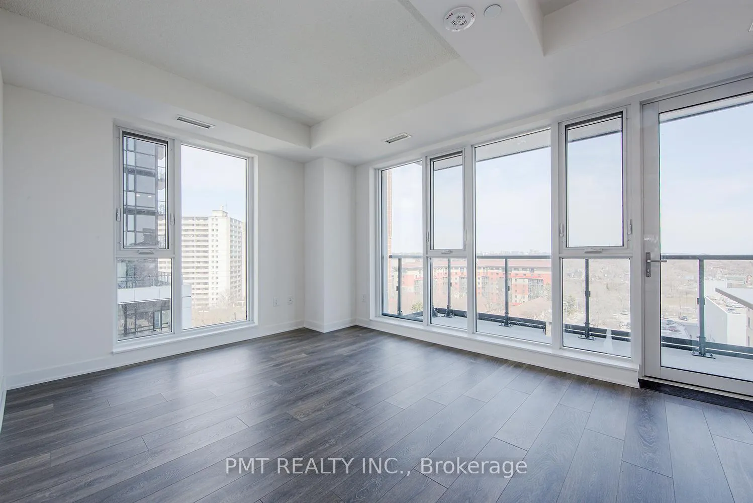 Photo 4 of Unit 809, 130 River Street, Toronto, Regent Park — HOMEH