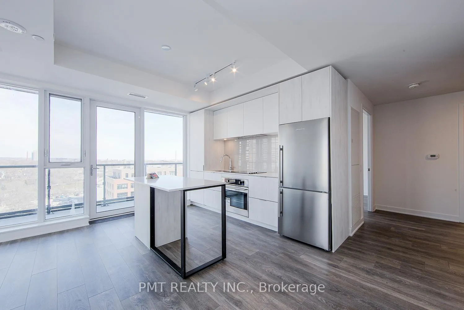 Photo 8 of Unit 809, 130 River Street, Toronto, Regent Park — HOMEH