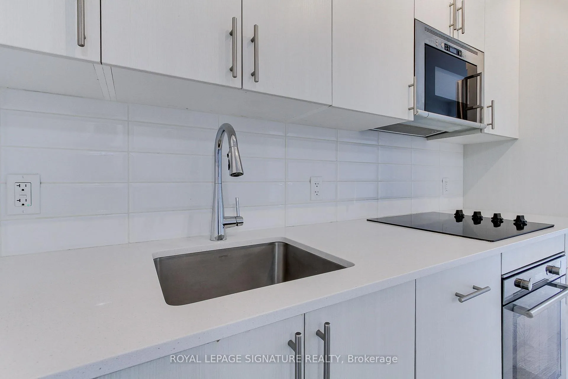 Photo 15 of Unit 1413, 2550 Simcoe Street N, Oshawa, Windfields — HOMEH