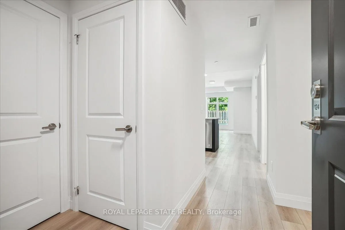 Photo 13 of Unit 124, 153 Wilson Street W, Hamilton, Ancaster — HOMEH