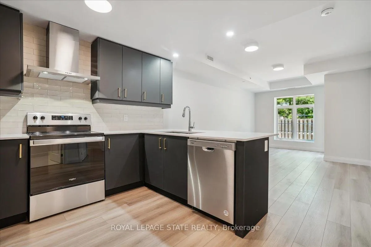 Photo 20 of Unit 124, 153 Wilson Street W, Hamilton, Ancaster — HOMEH
