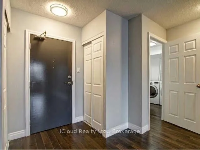 Photo 7 of Unit 307, 7811 Yonge Street, Markham, Thornhill — HOMEH