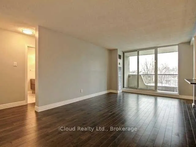 Photo 9 of Unit 307, 7811 Yonge Street, Markham, Thornhill — HOMEH