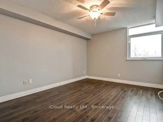 Photo 10 of Unit 307, 7811 Yonge Street, Markham, Thornhill — HOMEH