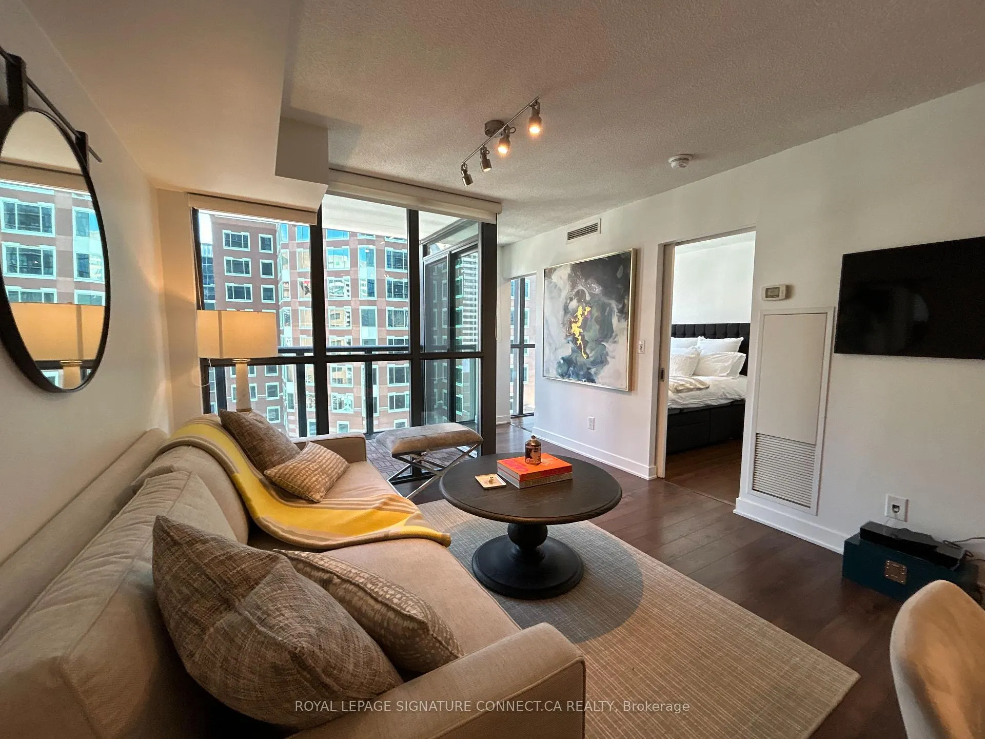 Photo 4 of Unit 1001, 110 Charles Street E, Toronto, Church-Yonge Corridor — HOMEH