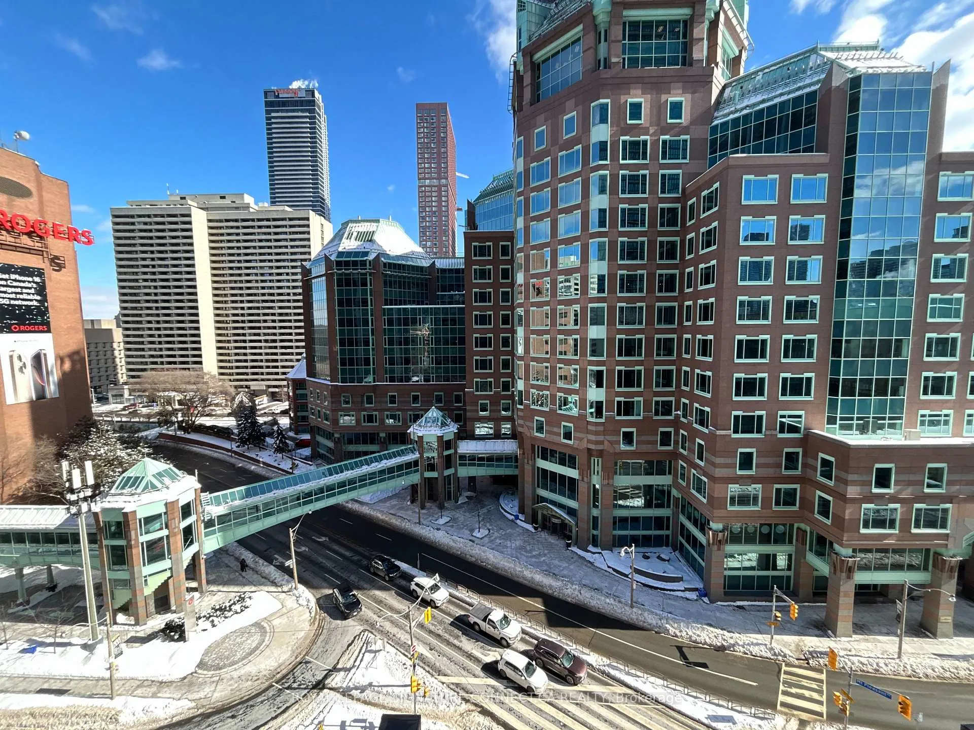 Photo 10 of Unit 1001, 110 Charles Street E, Toronto, Church-Yonge Corridor — HOMEH