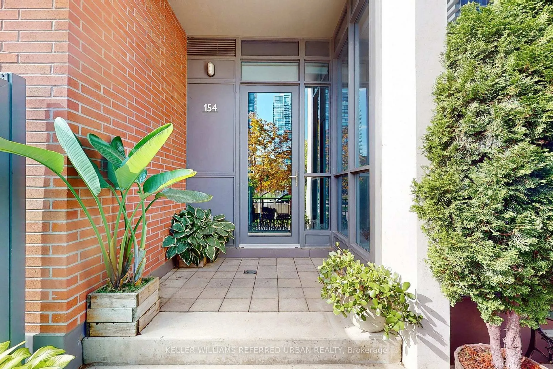 Photo 1 of 154 Sumach Street, Toronto, Regent Park — HOMEH