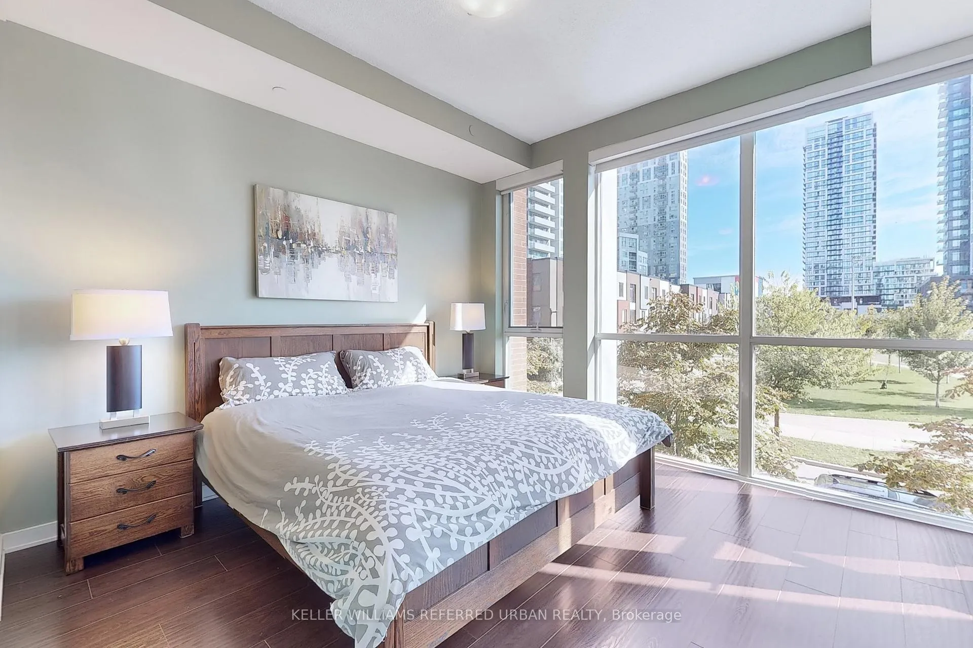 Photo 13 of 154 Sumach Street, Toronto, Regent Park — HOMEH