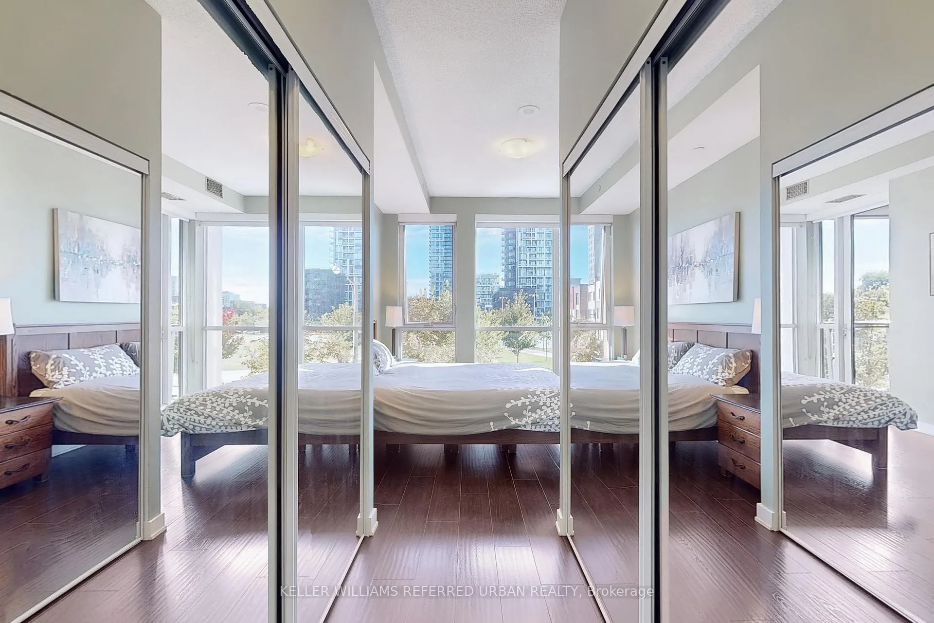 Photo 15 of 154 Sumach Street, Toronto, Regent Park — HOMEH
