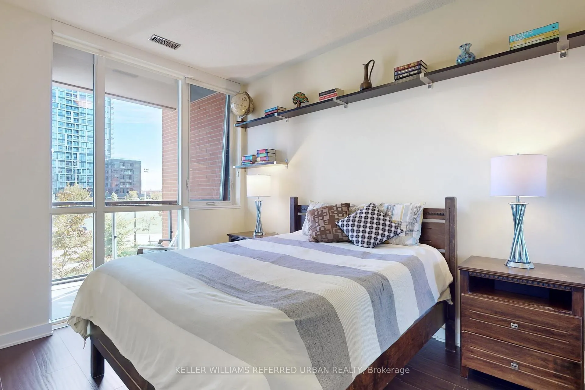 Photo 19 of 154 Sumach Street, Toronto, Regent Park — HOMEH