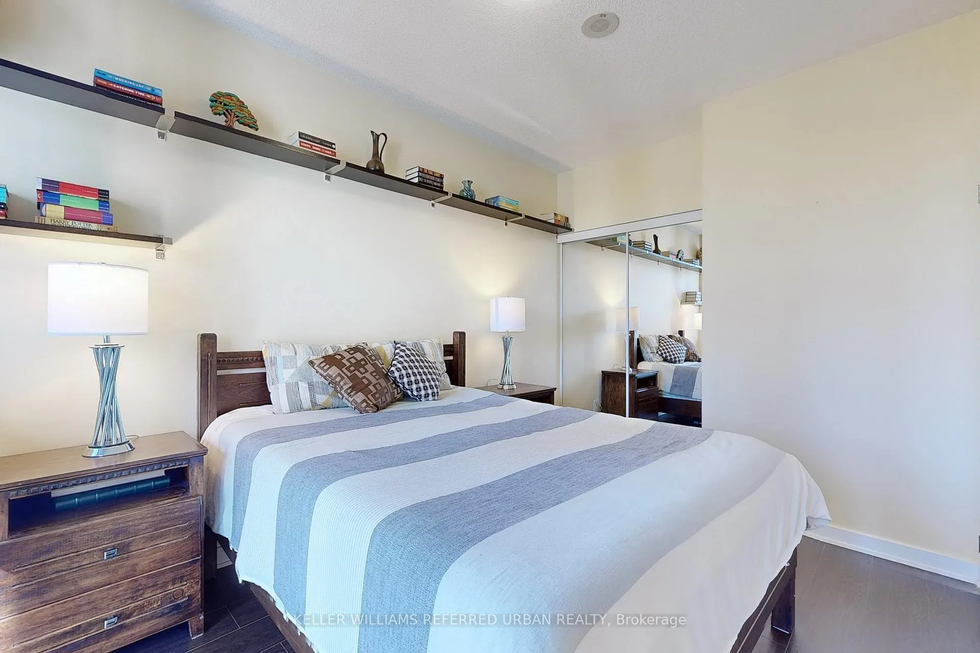 Photo 20 of 154 Sumach Street, Toronto, Regent Park — HOMEH