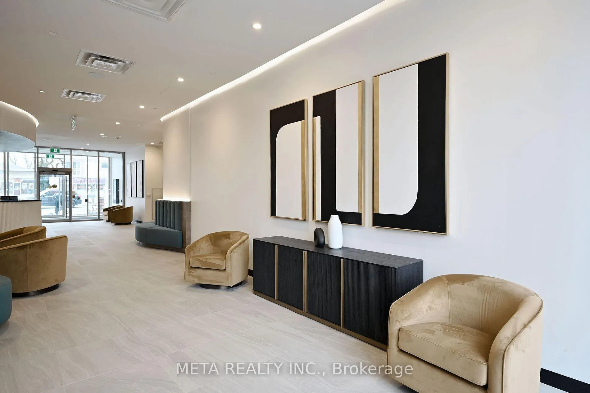 Photo 2 of Unit 213, 689 The Queensway, Etobicoke, Stonegate-Queensway — HOMEH