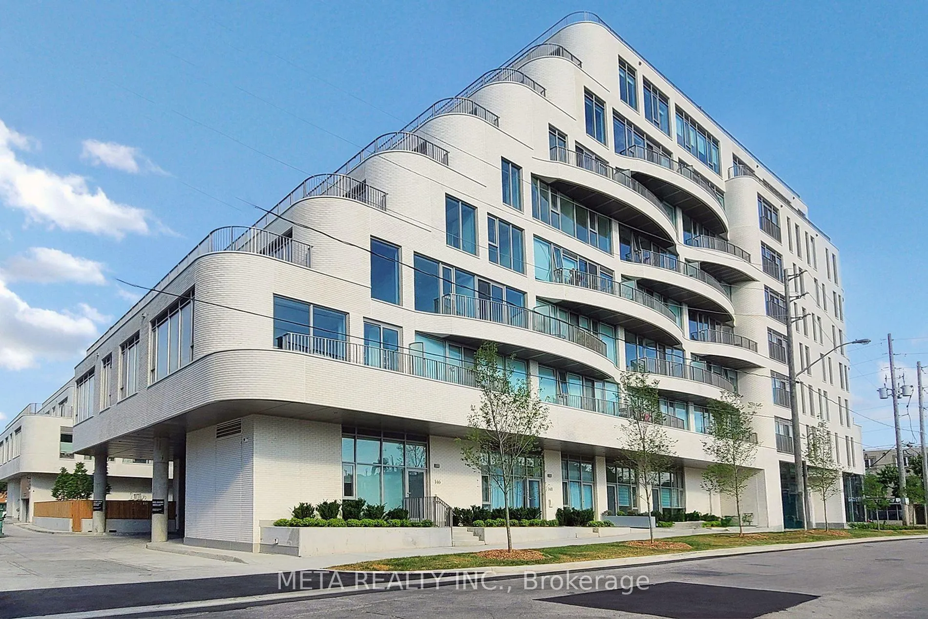 Photo 3 of Unit 213, 689 The Queensway, Etobicoke, Stonegate-Queensway — HOMEH