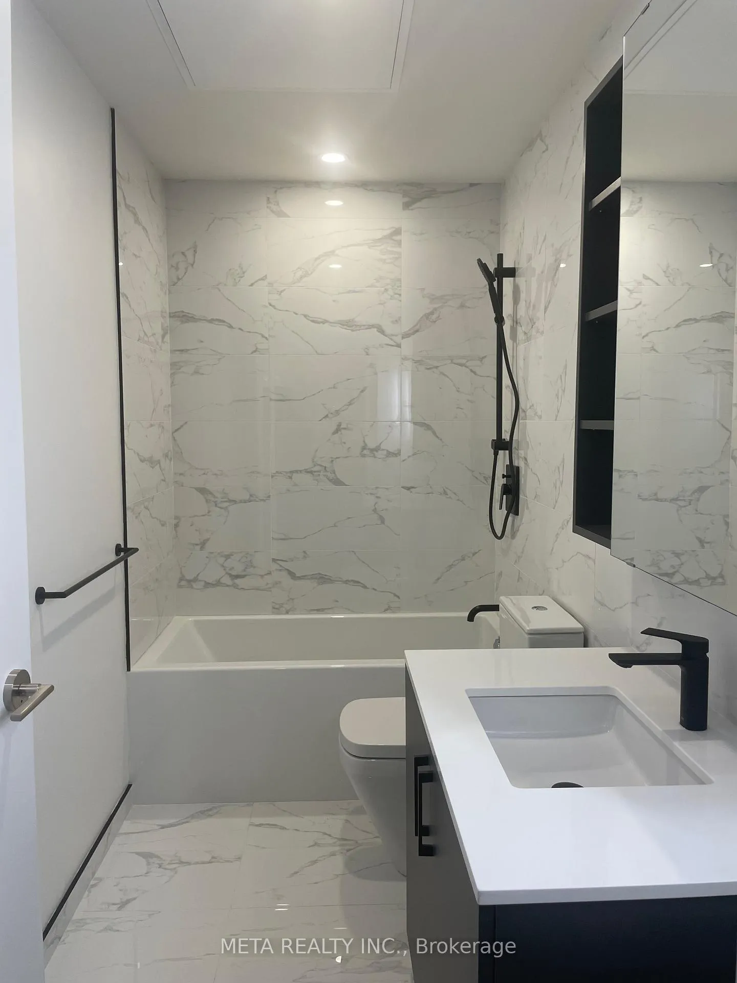 Photo 14 of Unit 213, 689 The Queensway, Etobicoke, Stonegate-Queensway — HOMEH