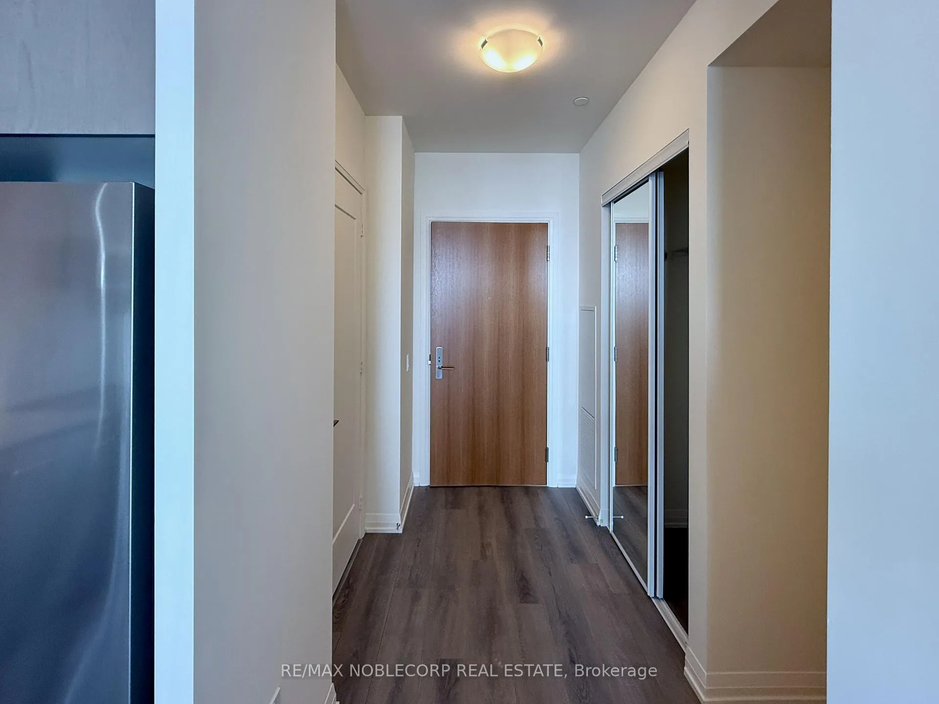 Photo 3 of Unit 2408, 8960 Jane Street, Vaughan, Concord — HOMEH
