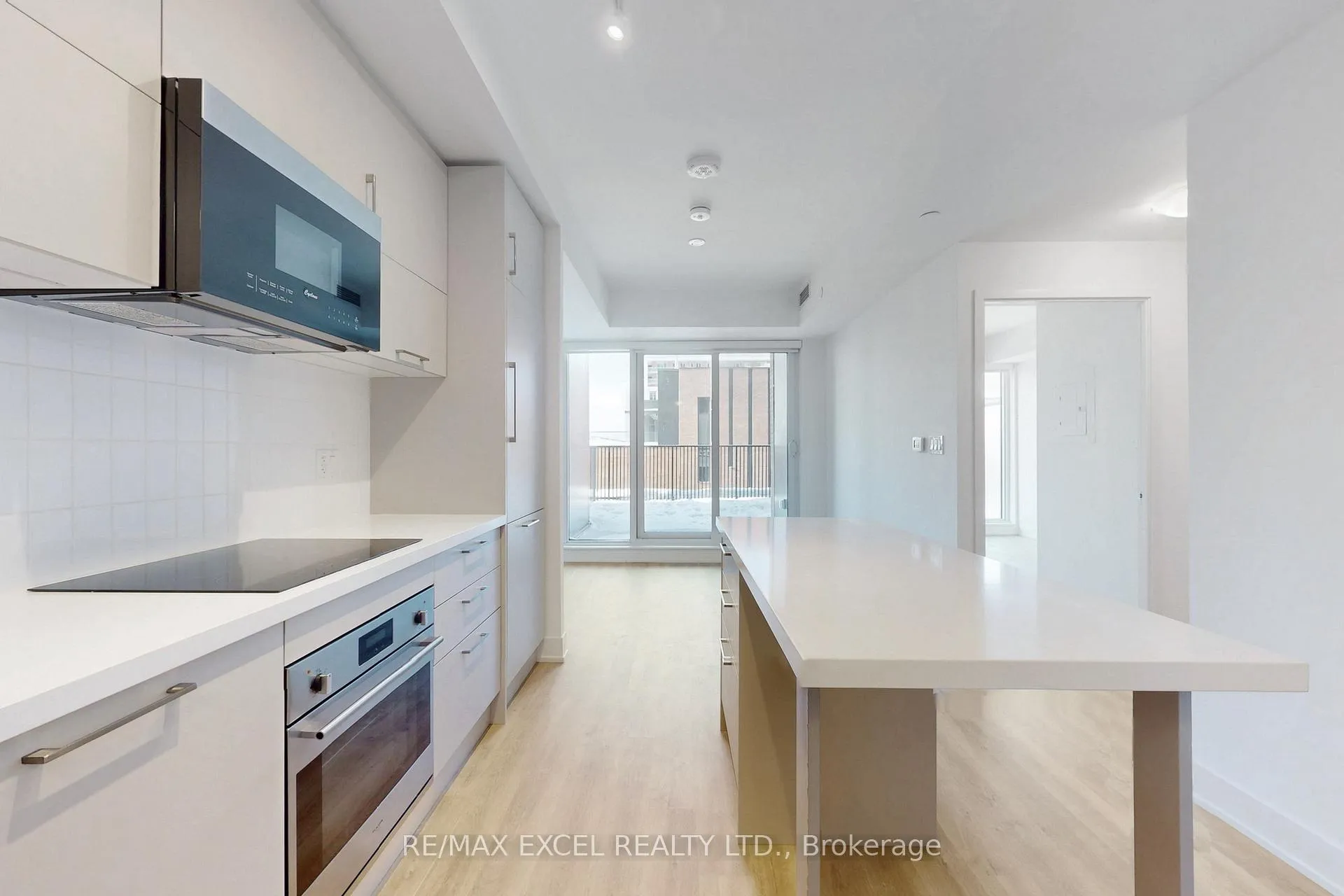 Photo 14 of Unit 910, 38 Andre De Grasse Street, Markham, Unionville — HOMEH