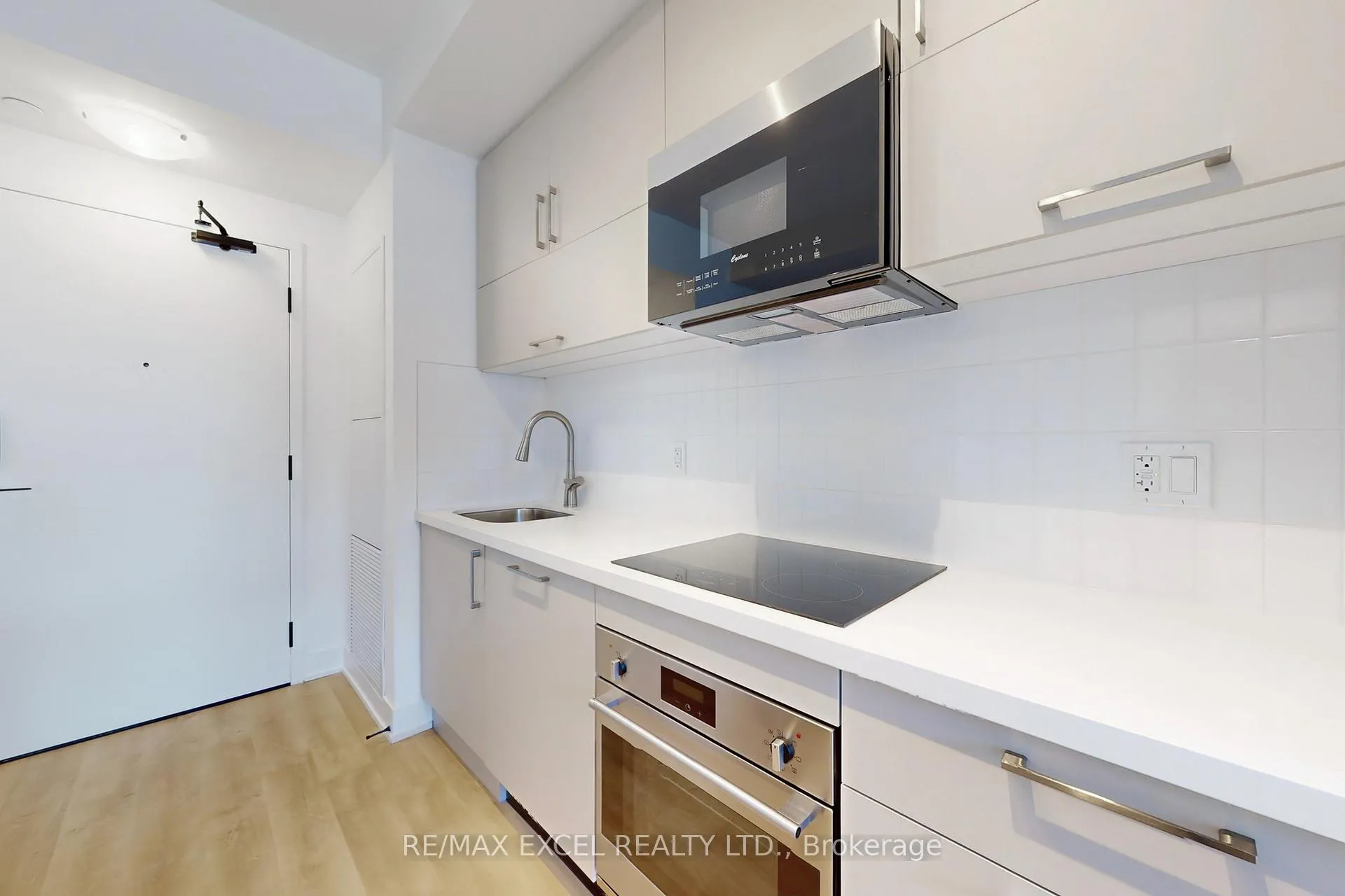 Photo 15 of Unit 910, 38 Andre De Grasse Street, Markham, Unionville — HOMEH