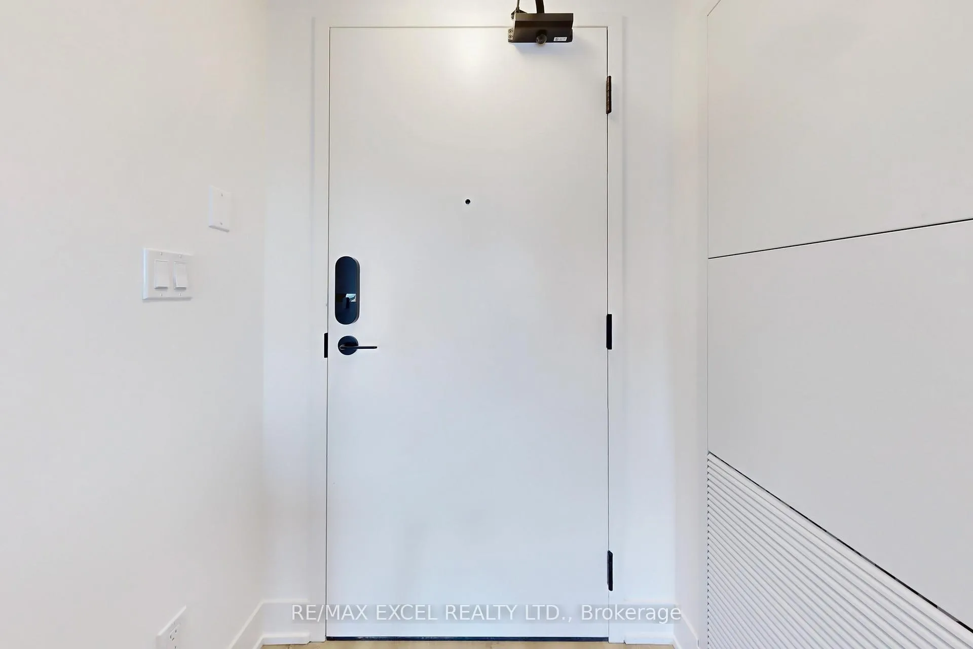 Photo 26 of Unit 910, 38 Andre De Grasse Street, Markham, Unionville — HOMEH