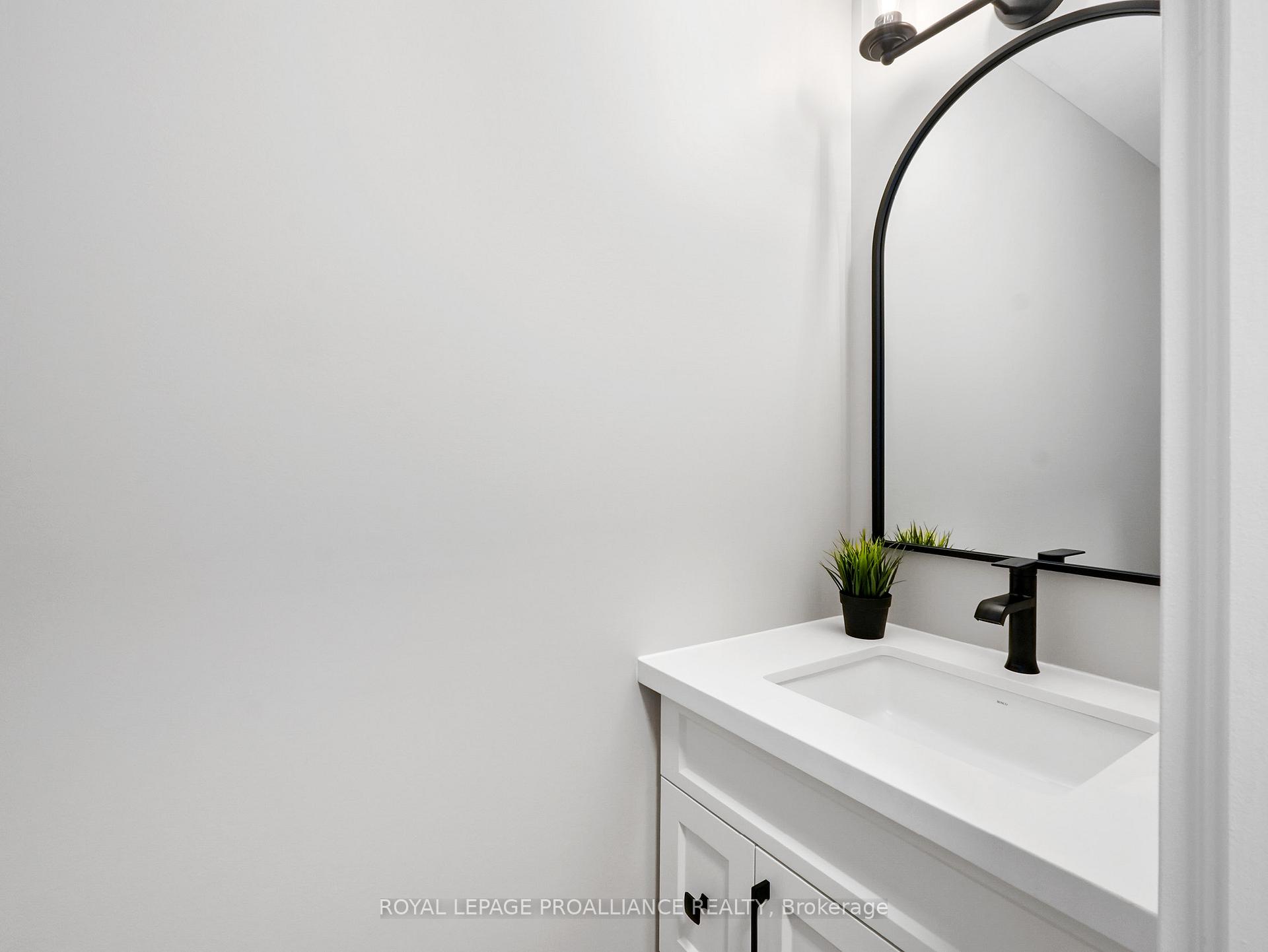 Photo 12 of 58 Willowbrook Street, Markham, Aileen-Willowbrook — HOMEH