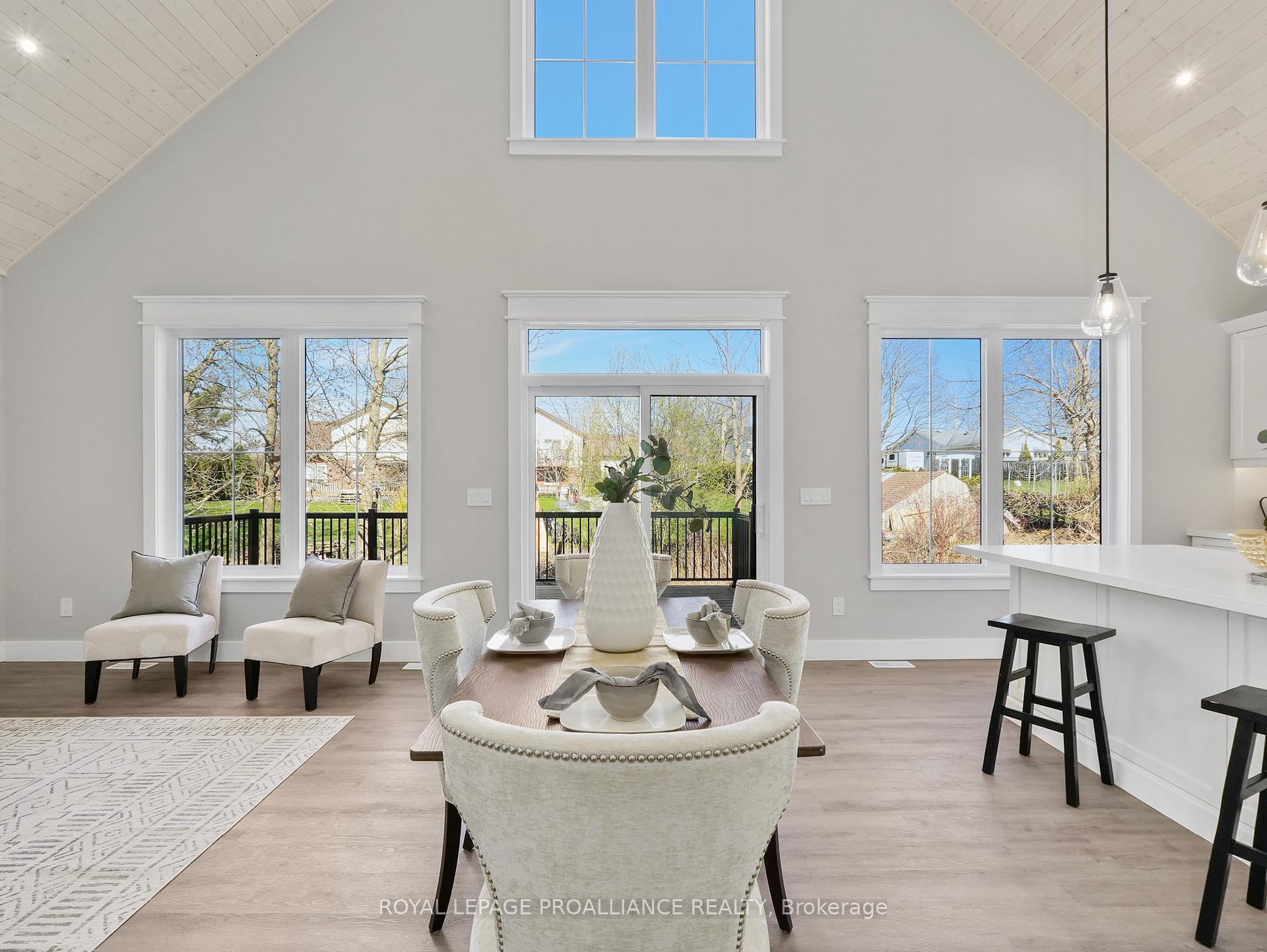 Photo 17 of 58 Willowbrook Street, Markham, Aileen-Willowbrook — HOMEH