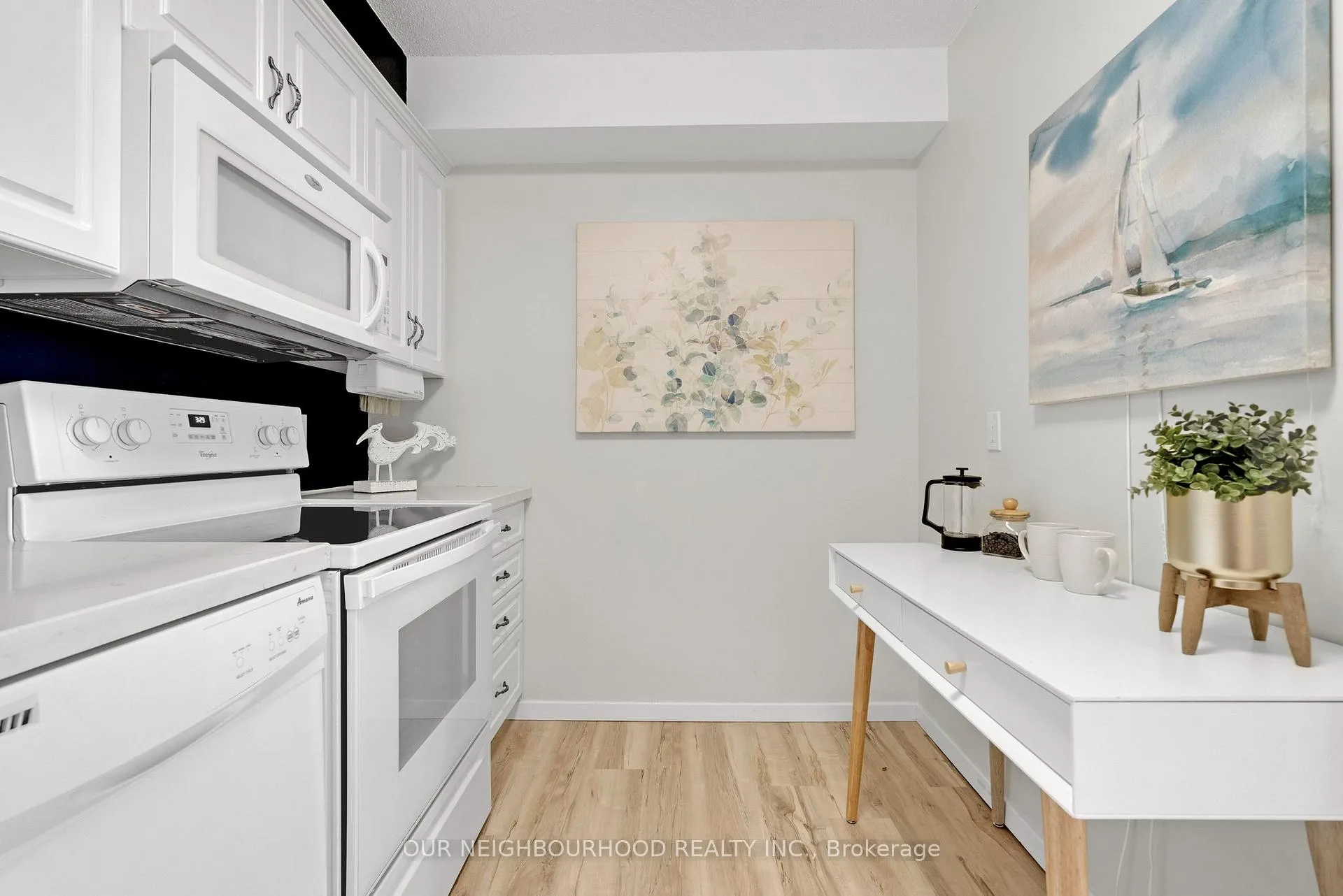 Photo 16 of Unit 419, 50 Richmond Street E, Oshawa, O'Neill — HOMEH