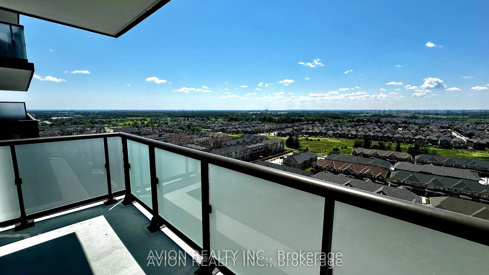 Photo 9 of Unit 1620, 2550 Simcoe Street N, Oshawa, Windfields — HOMEH