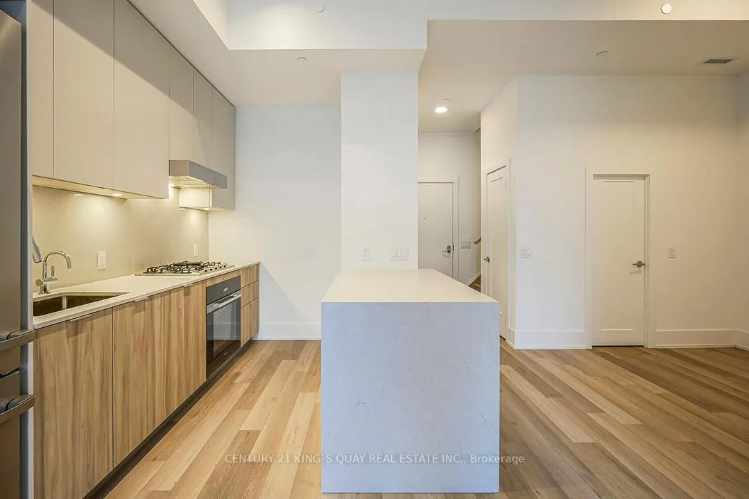 Photo 9 of Unit TH102N, 9 Clegg Road, Markham, Unionville — HOMEH