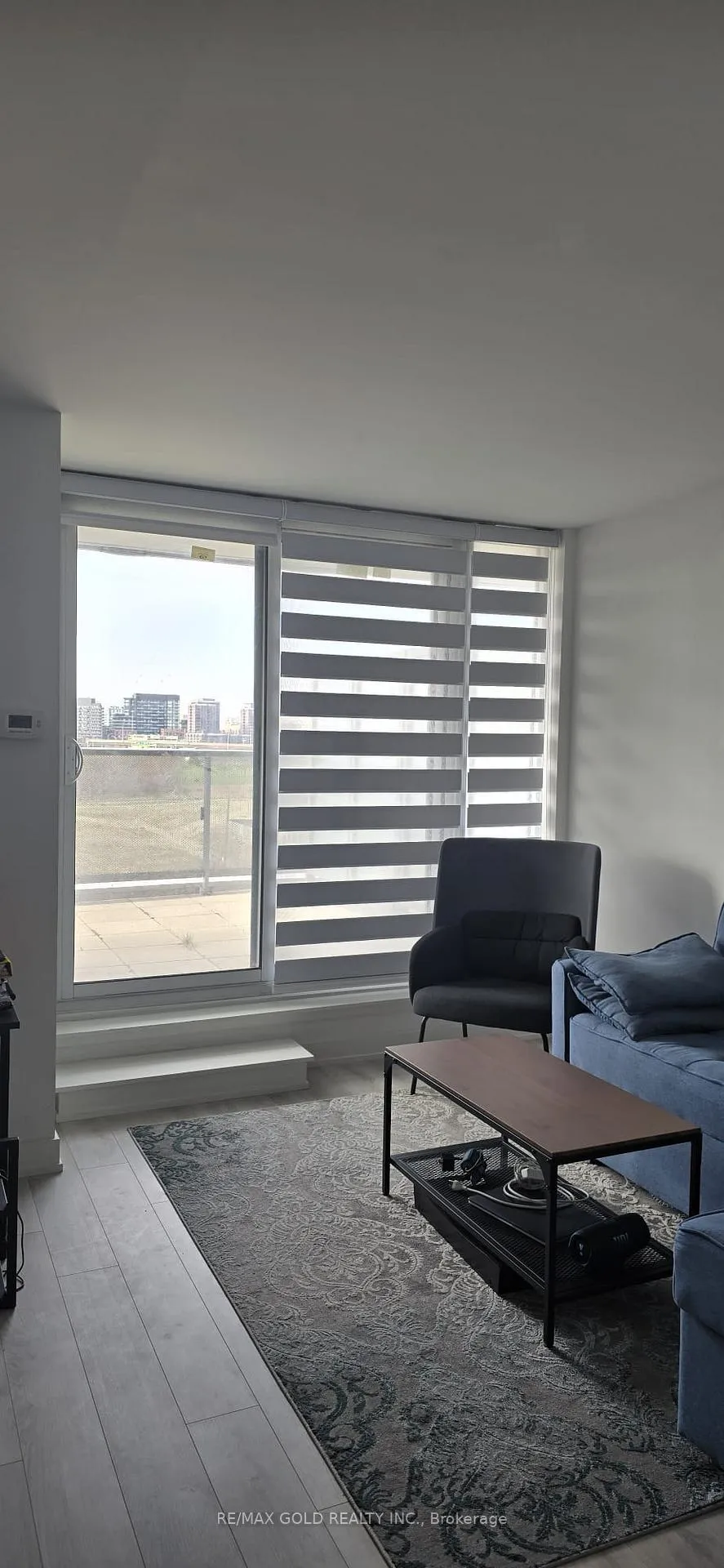 Photo 4 of Unit 810, 120 Varna Drive S, Toronto, Englemount-Lawrence — HOMEH