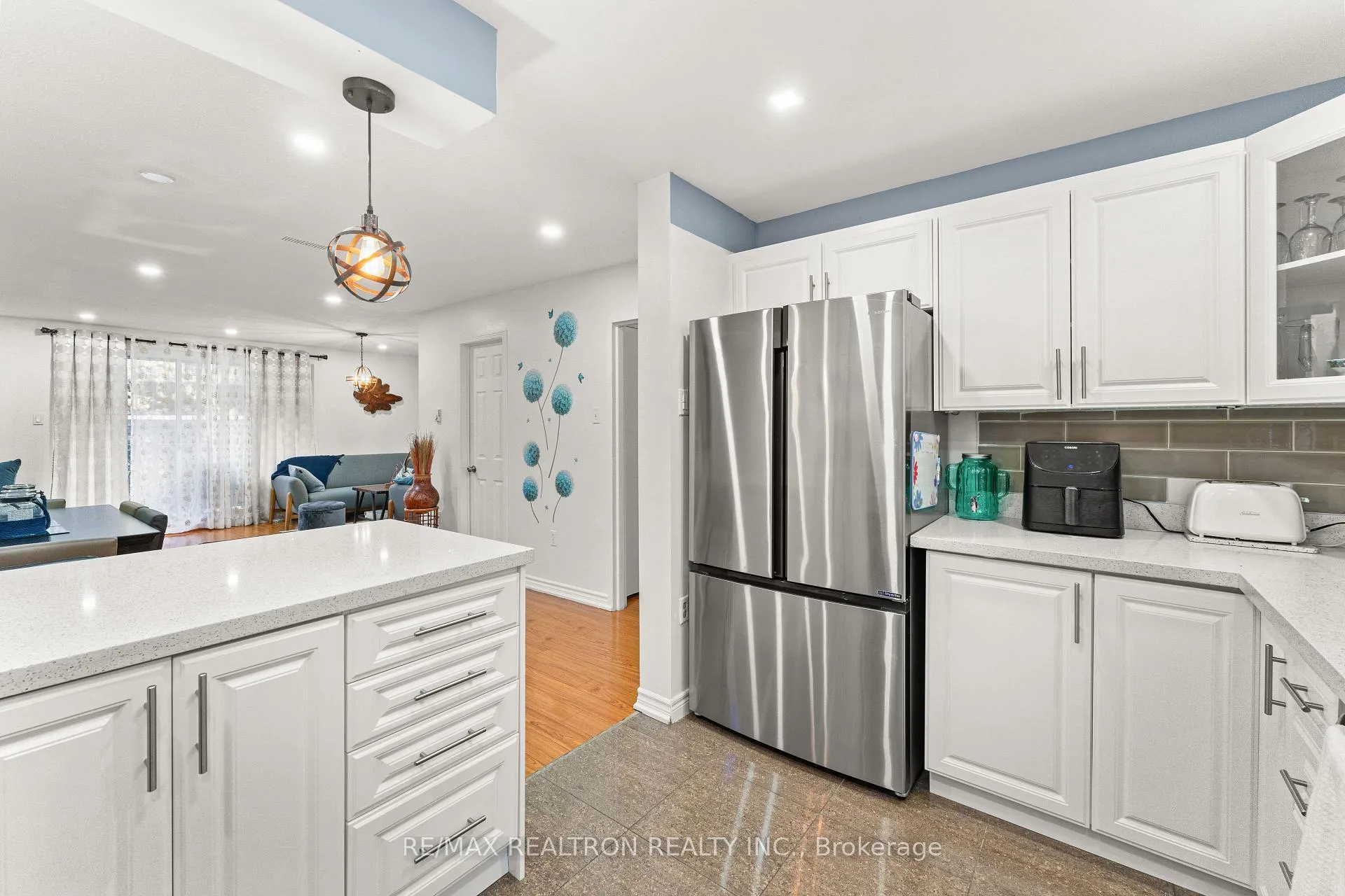 Photo 7 of Unit 28, 91 Muir Drive E, Scarborough, Scarborough Village — HOMEH