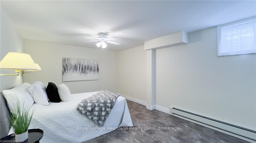 Photo 28 of 301 Bethune Crescent, Goderich, Goderich (Town) — HOMEH