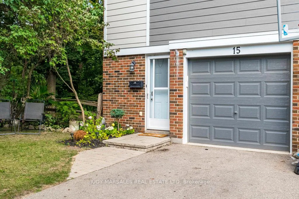 Photo 3 of Unit 75, 15 Trudy Court, Hamilton, Dundas — HOMEH