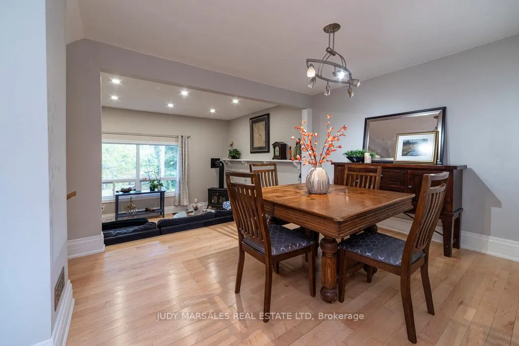 Photo 13 of Unit 75, 15 Trudy Court, Hamilton, Dundas — HOMEH