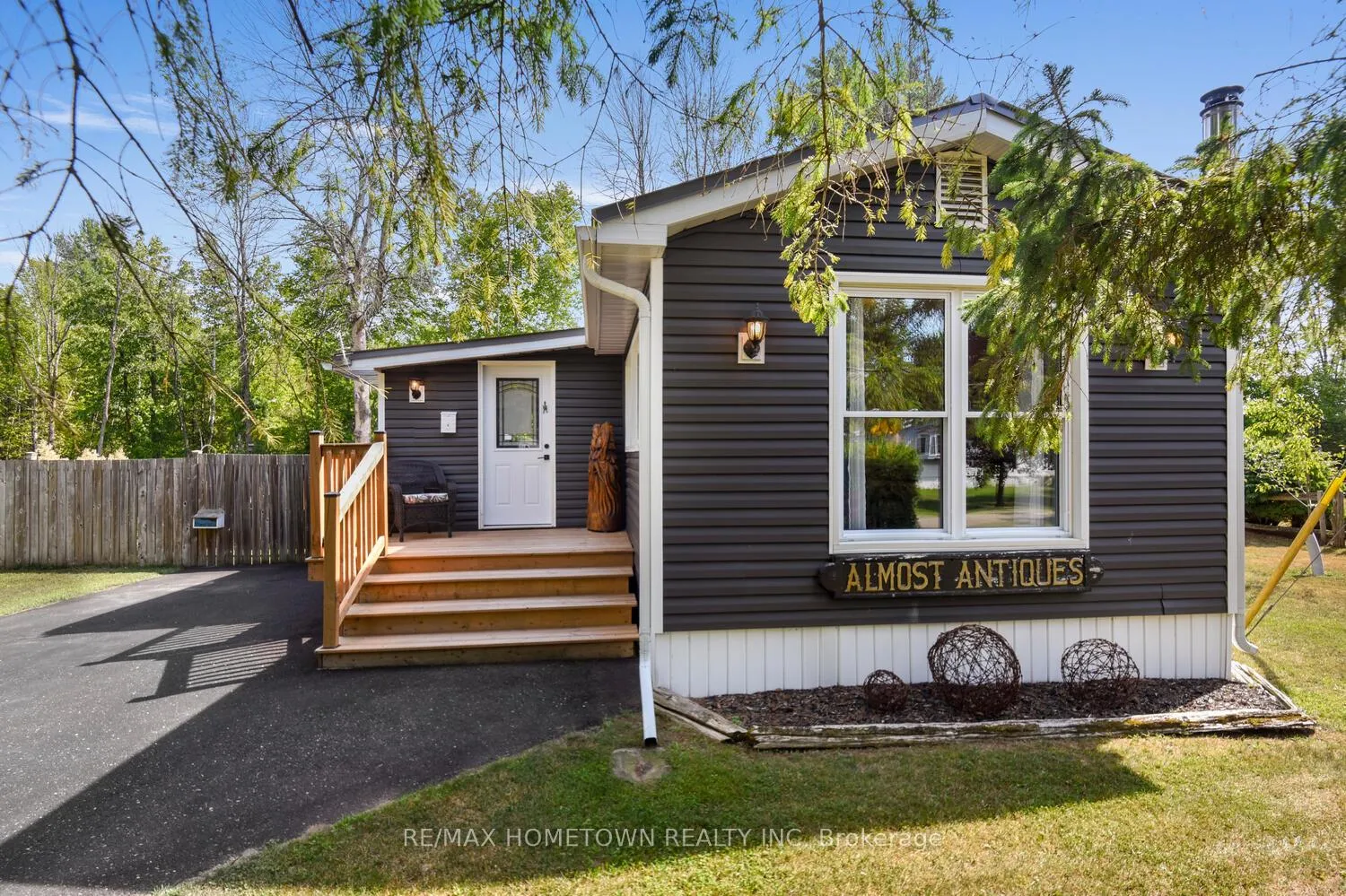 Photo 5 of 219 Knight Avenue, Augusta, Augusta Twp — HOMEH