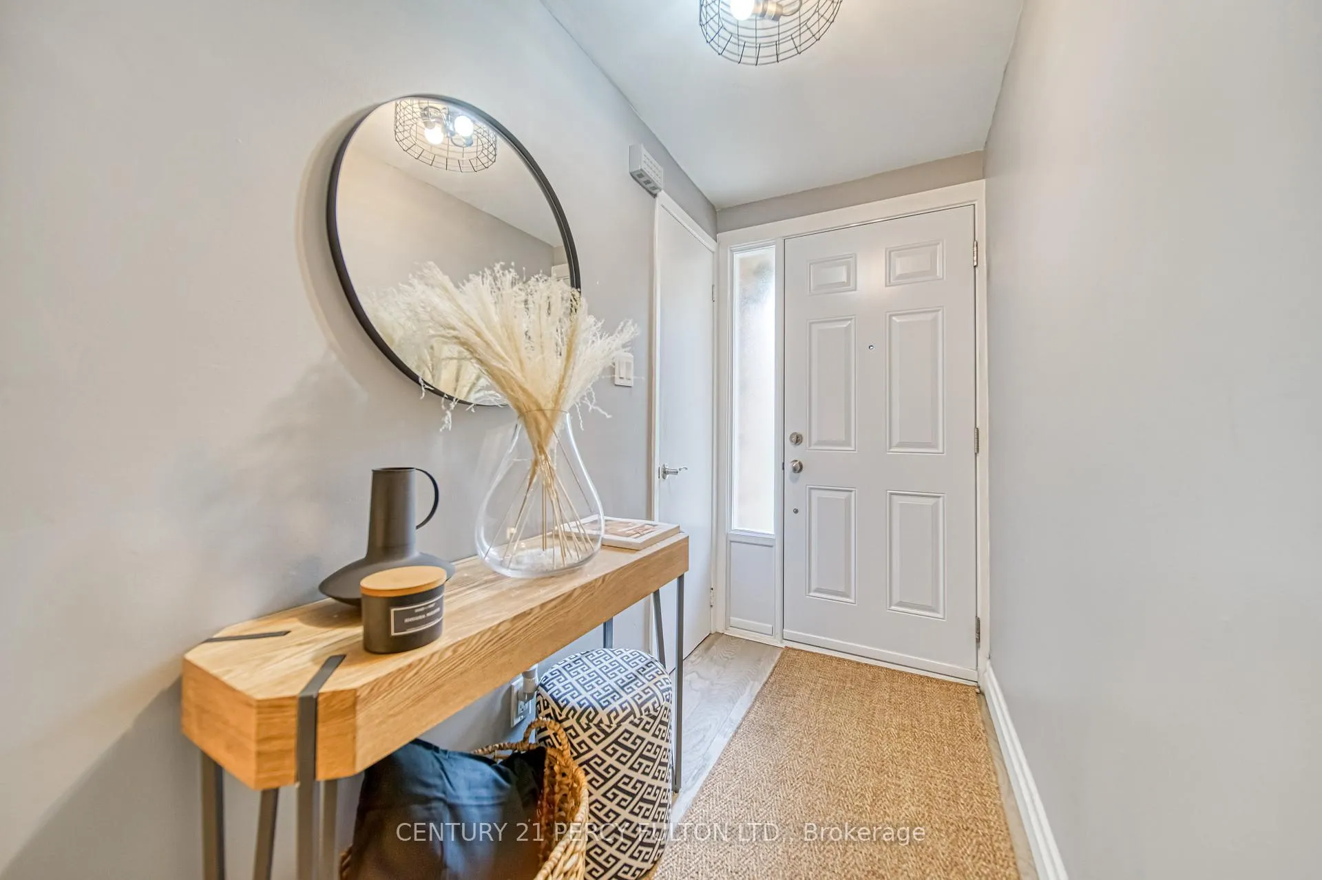 Photo 2 of Unit 43, 1133 Ritson Road N, Oshawa, Centennial — HOMEH