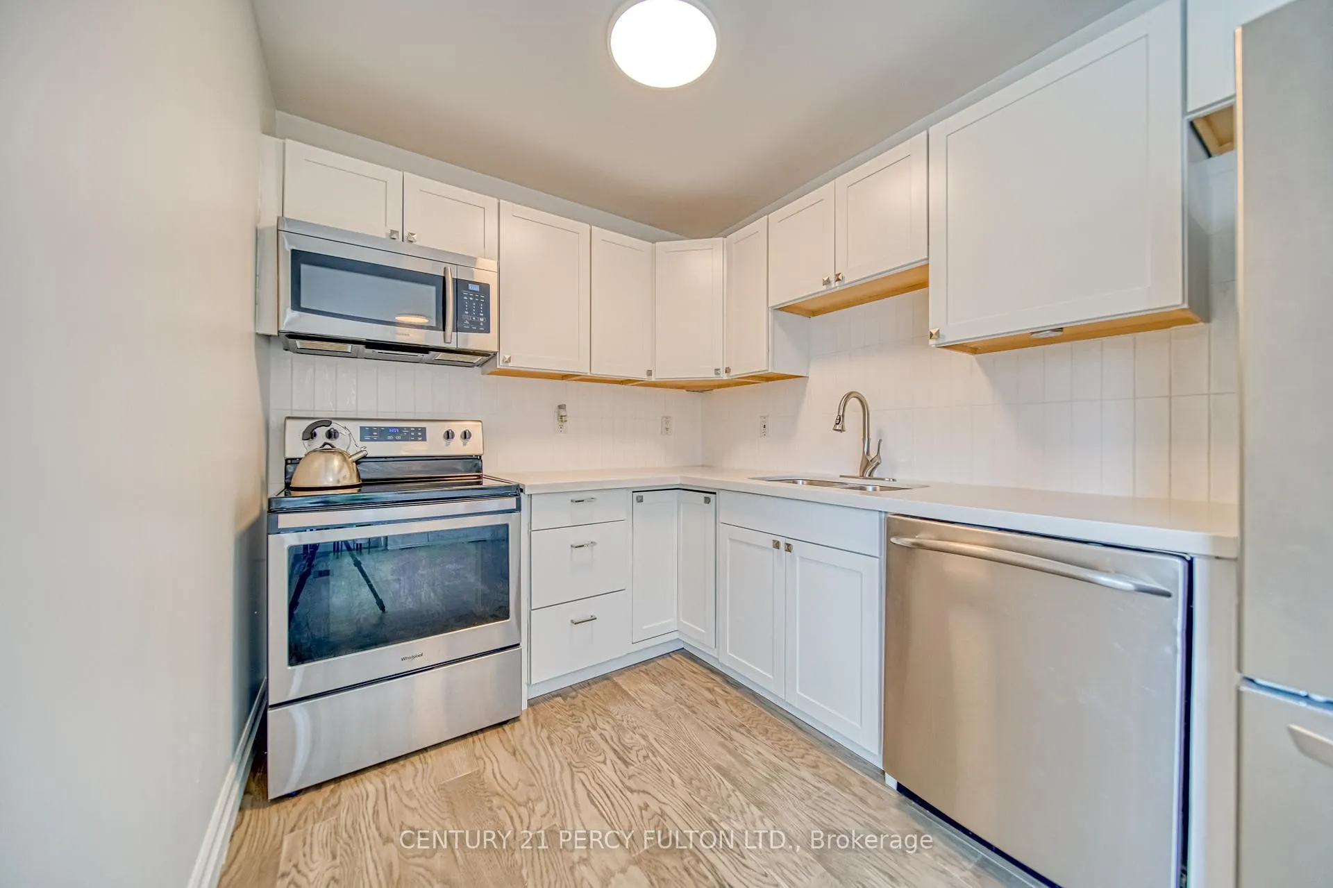 Photo 24 of Unit 43, 1133 Ritson Road N, Oshawa, Centennial — HOMEH